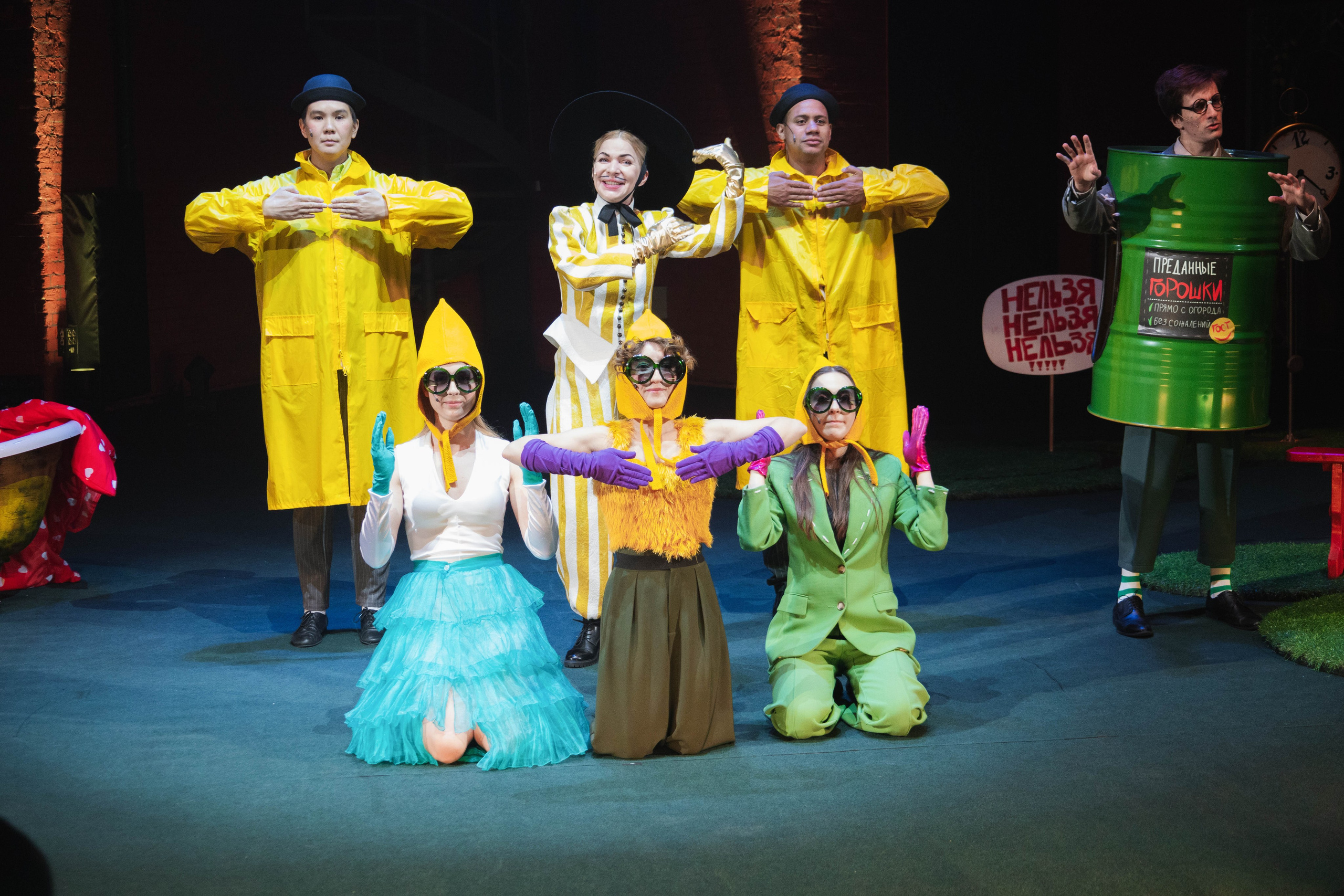 «Лукич». Сцена «Мельников», Театр на Бронной. Индивидуальный фотограф в Москве