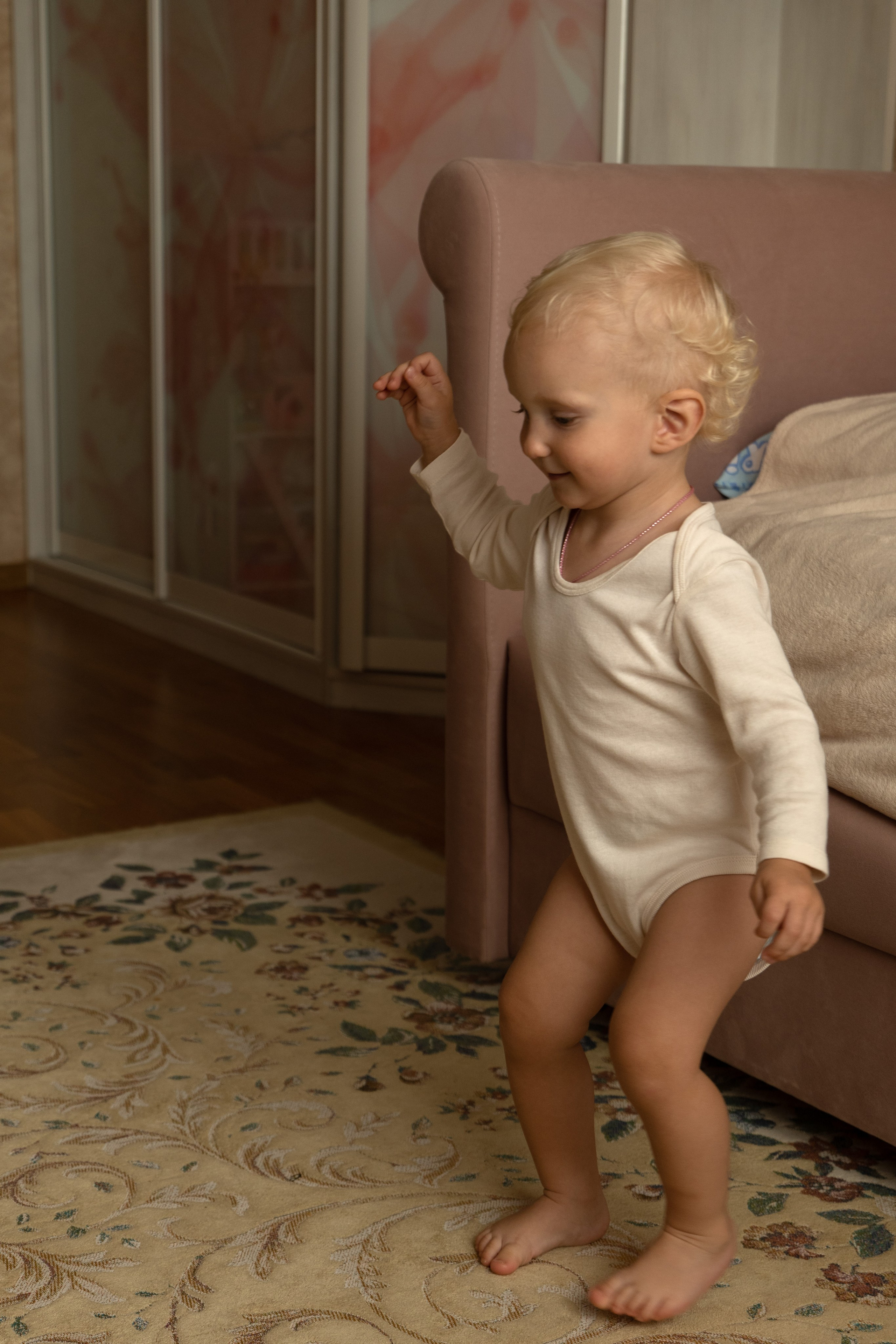 Семейная фотосессия дома. Фотограф видеограф Ольга Василевская