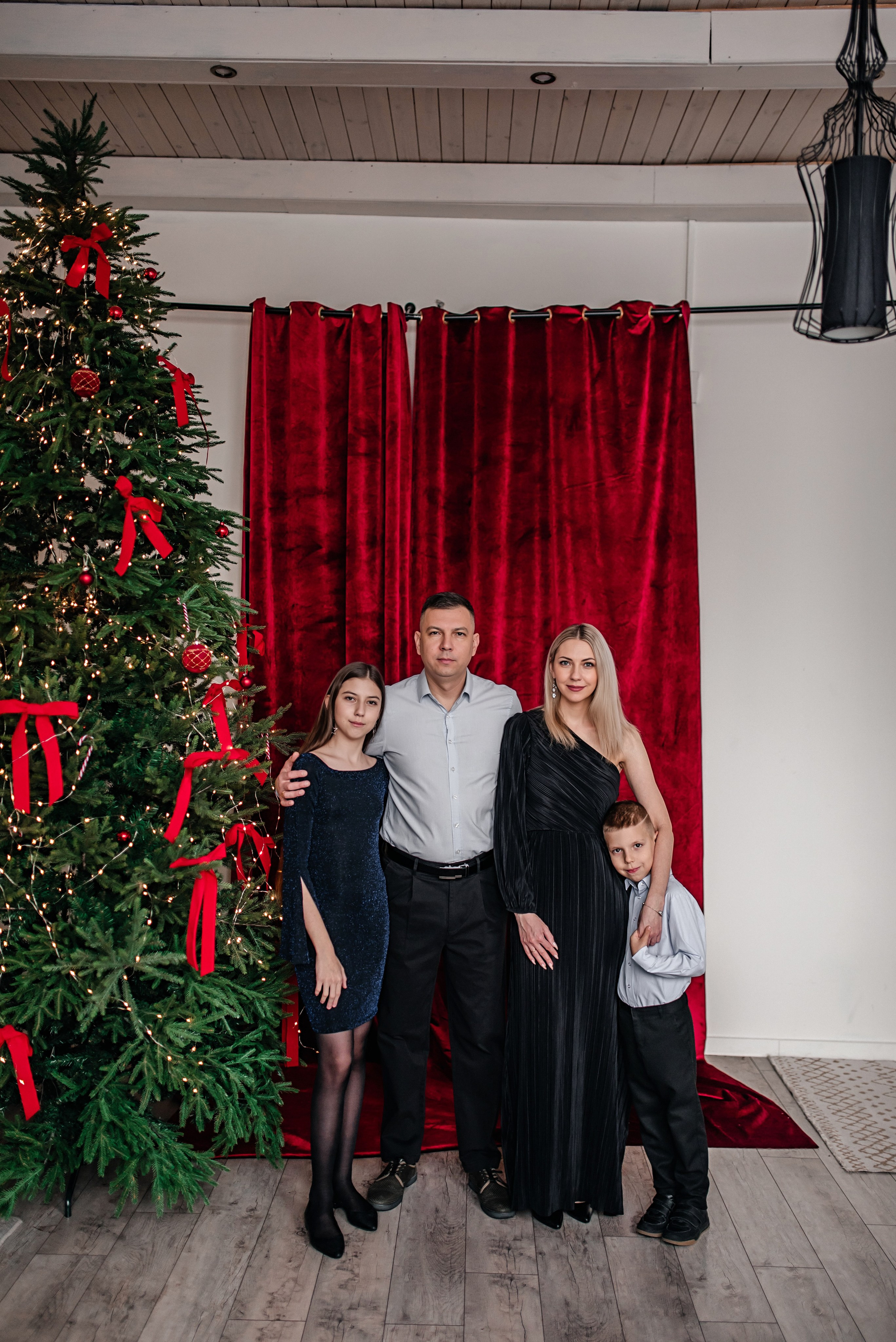 Новогодняя семейная, 2024. Главная