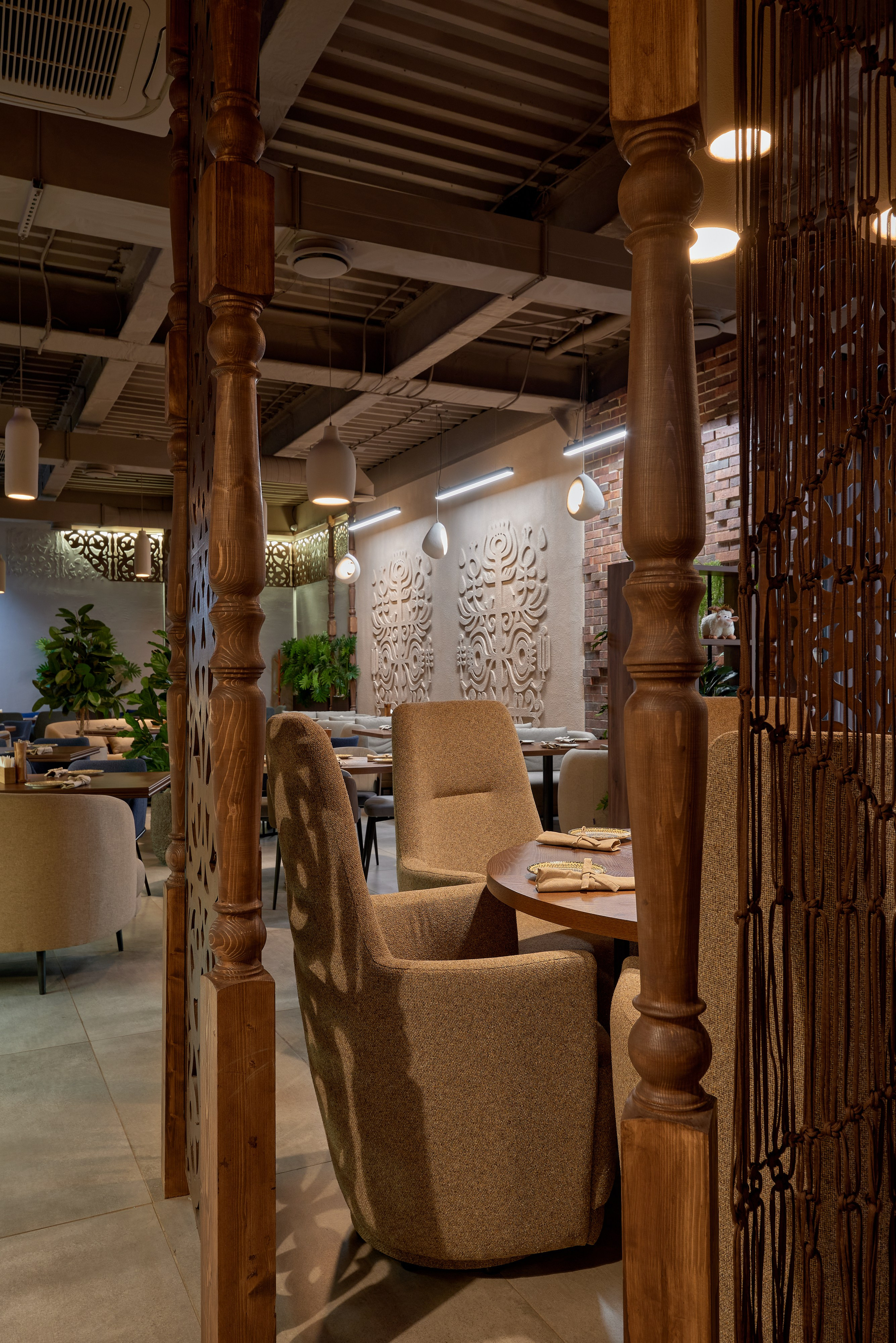 Для чего нужна интерьерная фотосъемка ресторана, кафе, бара. Абросимов Лев интерьерный и архитектурный фотограф