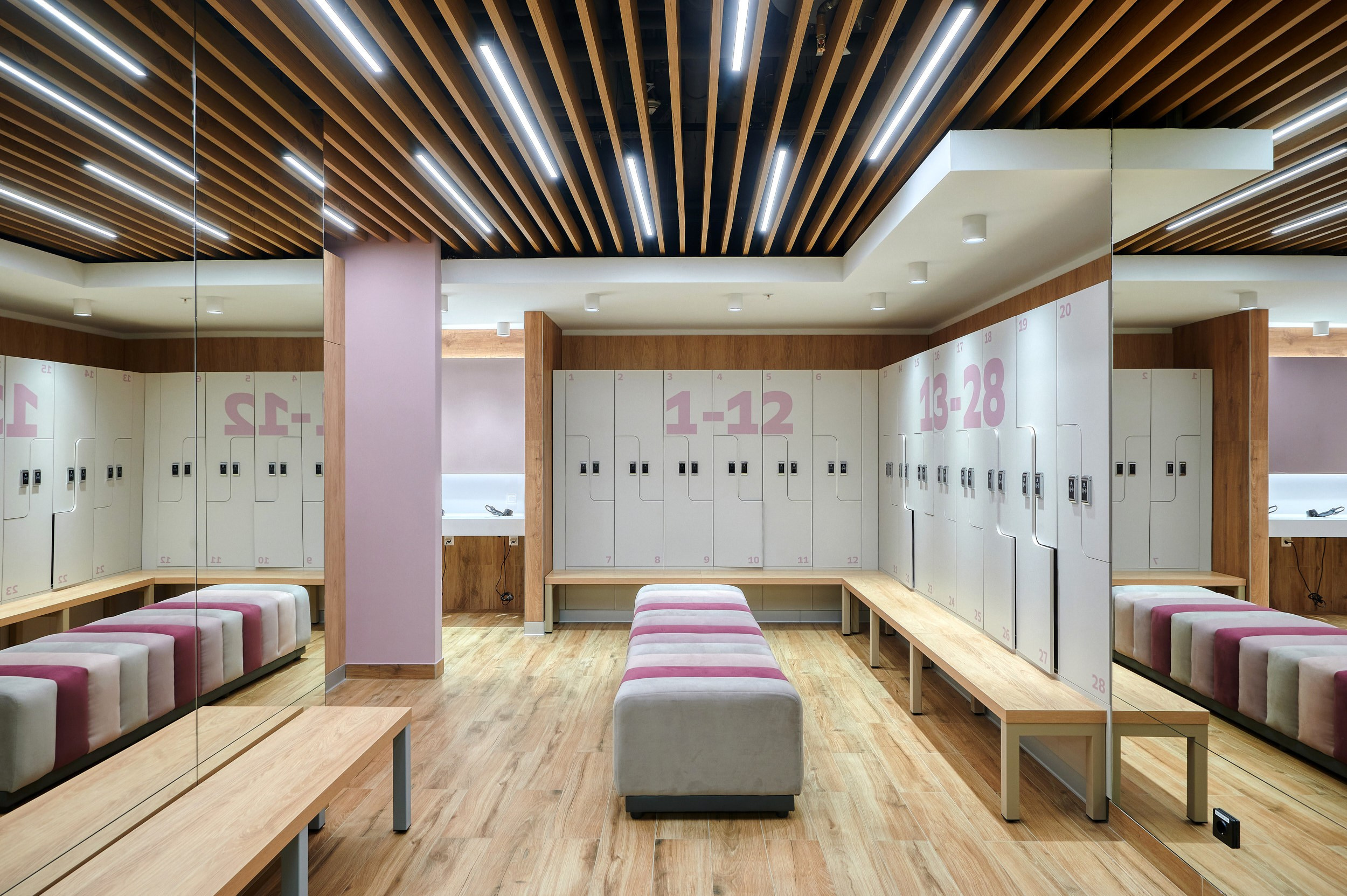 Клиники и салоны. Герман Лепёхин коммерческий фотограф в Москве: репортаж, портреты, интерьеры, производство