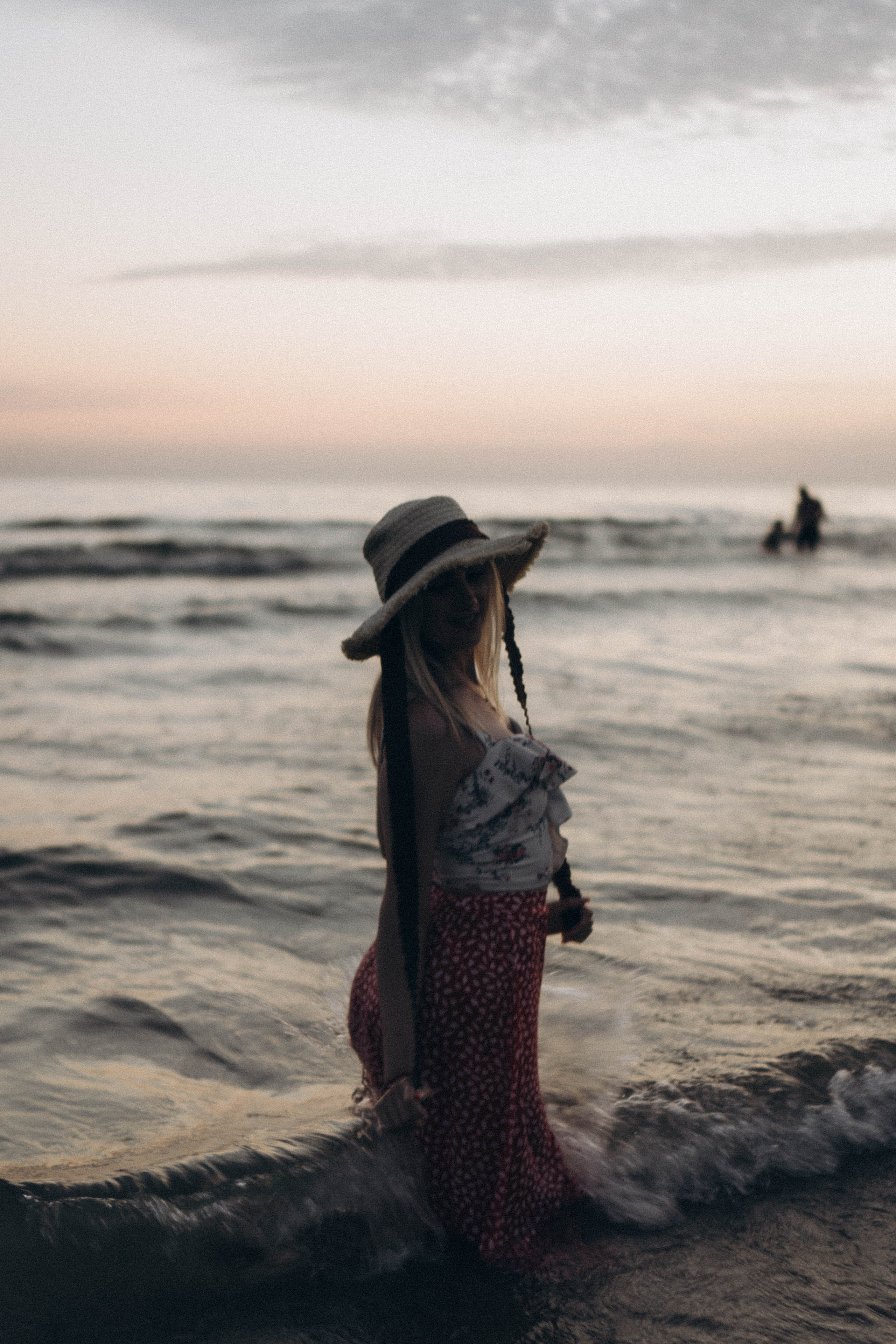 Июльский вечер на берегу черного моря. Профессиональный фотограф, Санкт-Петербург — Виктория Богомолова