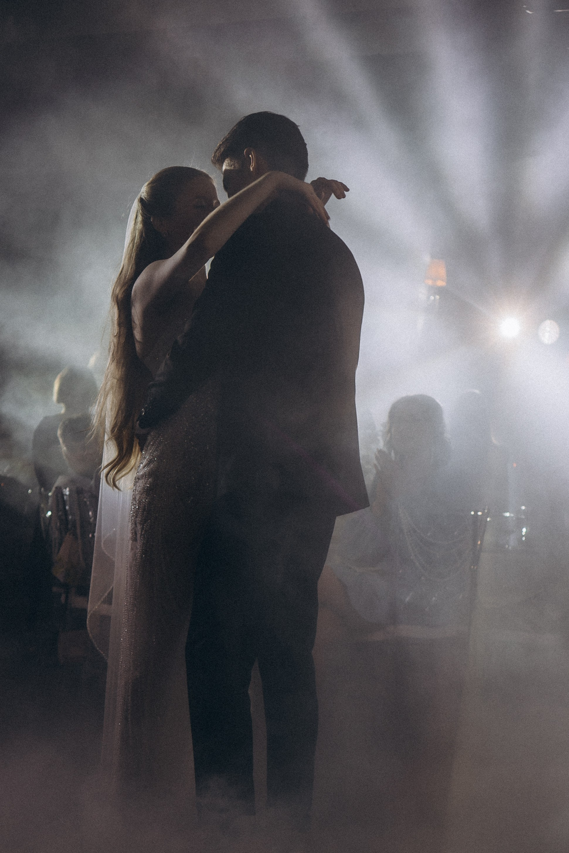 СВАДЕБНАЯ СЬЕМКА СБОРОВ В ОТЕЛЕ И ВЫЕЗД НА ЦЕРЕМОНИЮ (СНЯТО В СИБИРЕ В НИЖНЕВАРТОВСКЕ). Профессиональный фотограф, Санкт-Петербург — Виктория Богомолова