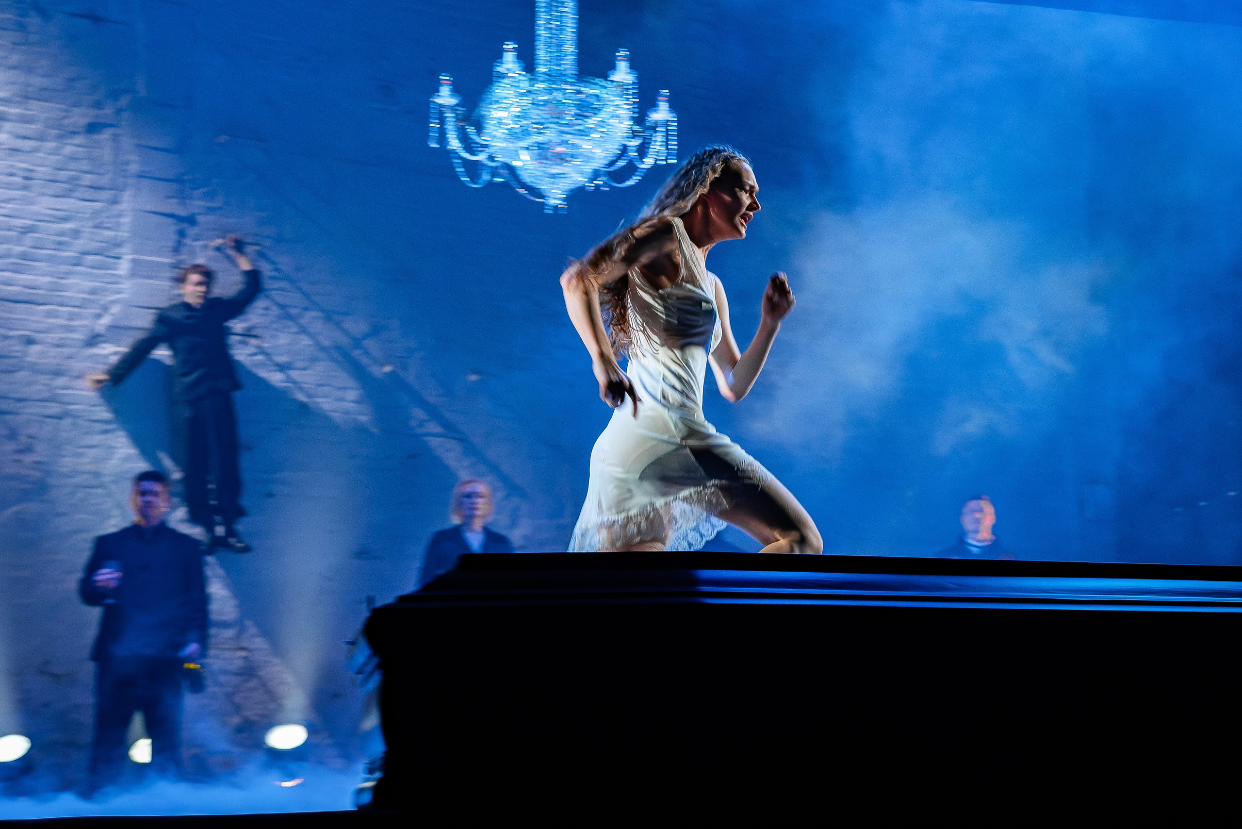 Гамлет, театр на Таганке, реж. Мурат Абукалтинов. Фотограф и режиссер Московко Екатерина