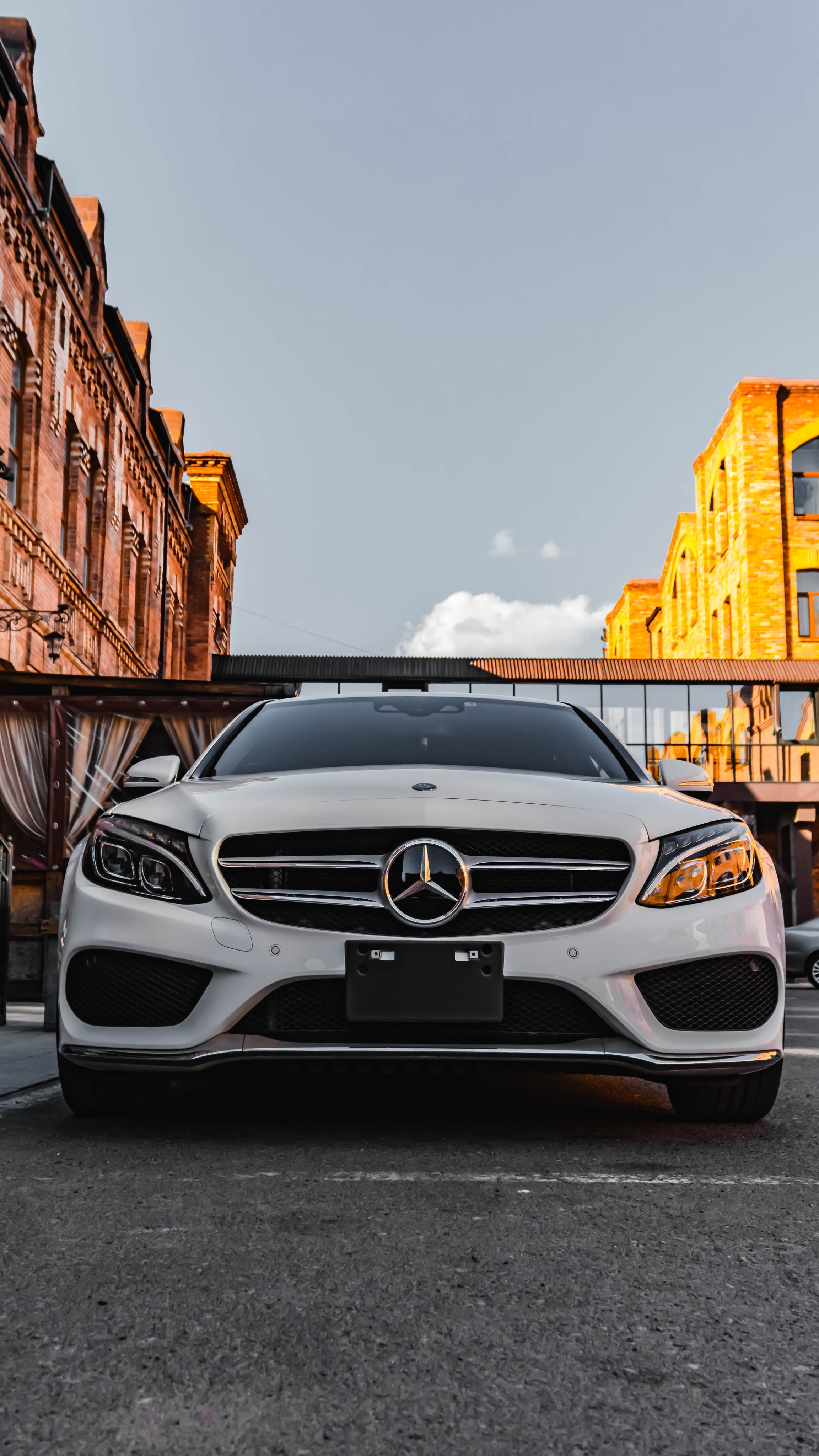 Mercedes-Benz C180. SHDEN — Photographer | Content Creator