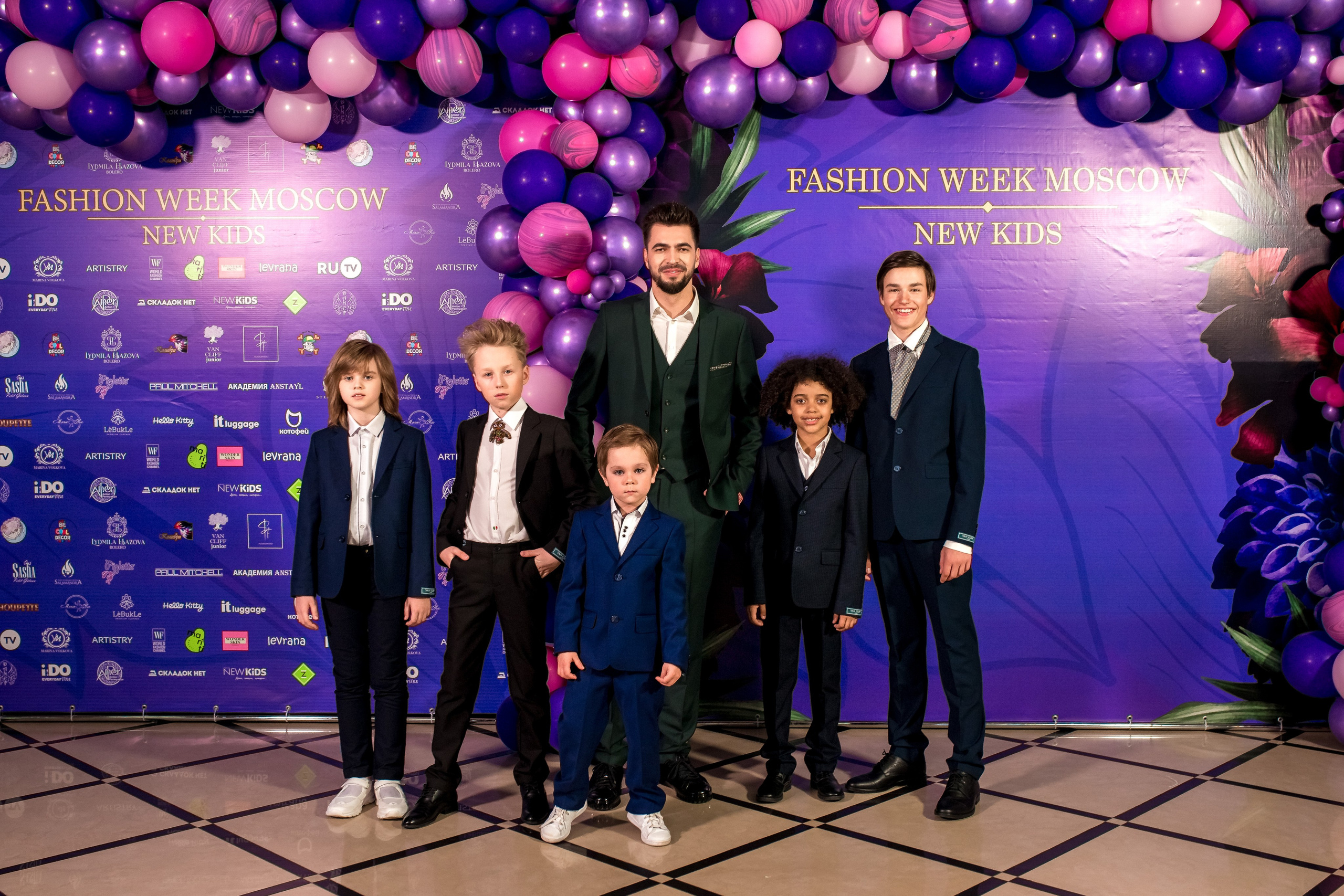 Показ Итальянской моды в России весна 2022. Женский фотограф Крещение Венчание Москва Брянск