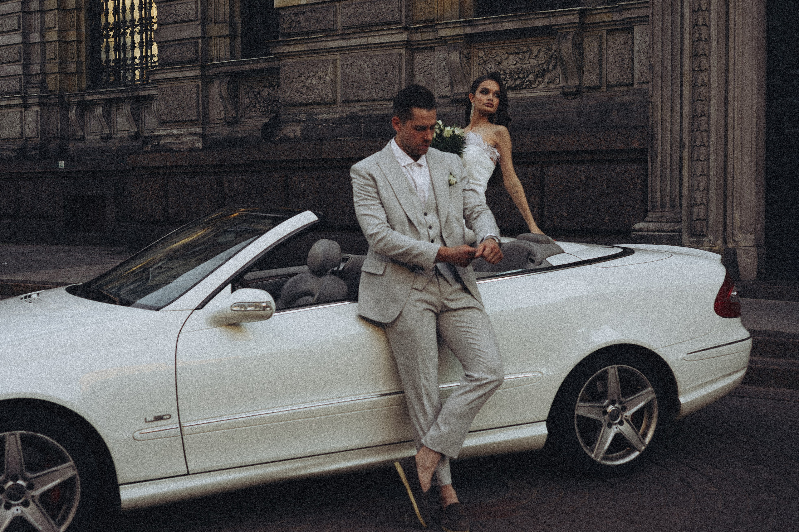 Свадебная сьемка у академии Штиглица. Профессиональный фотограф, Санкт-Петербург — Виктория Богомолова