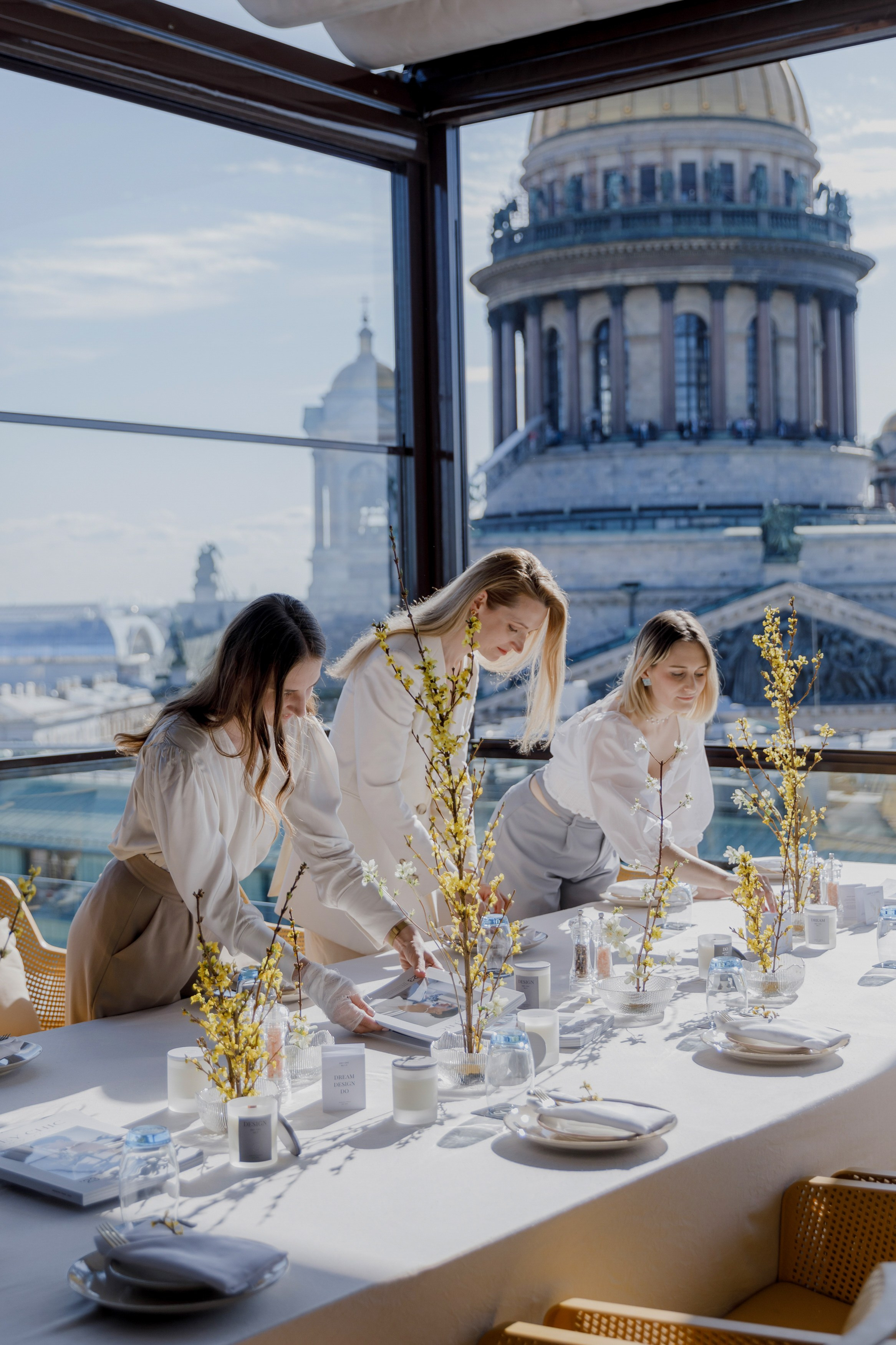 Бранч для невест Grey Chic. Свадебный фотограф Москва Европа Мария Коренчук