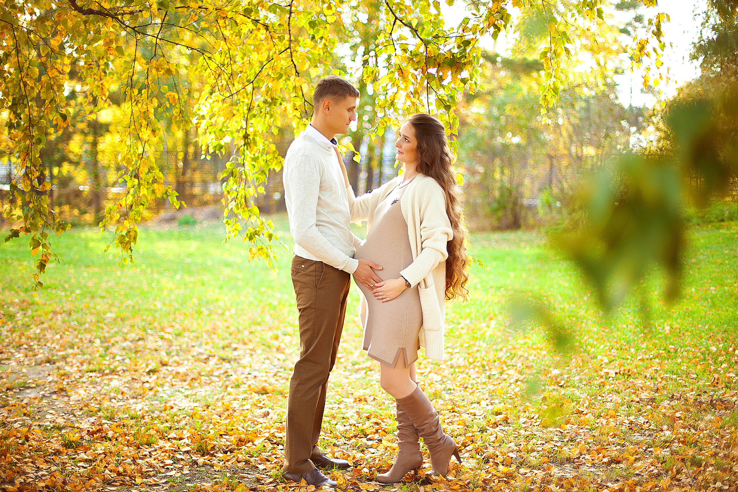 Уличная беременная съемка 26−36 недель. Фотограф новорожденных и детей до года в Новосибирске Ka