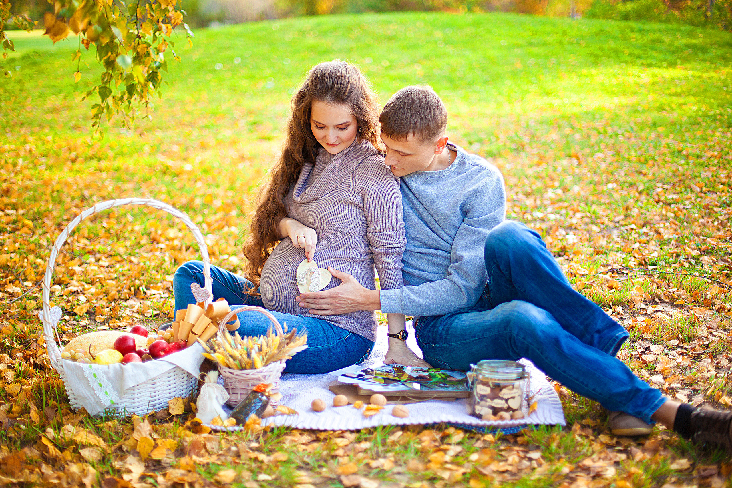 Уличная беременная съемка 26−36 недель. Фотограф новорожденных и детей до года в Новосибирске Ka