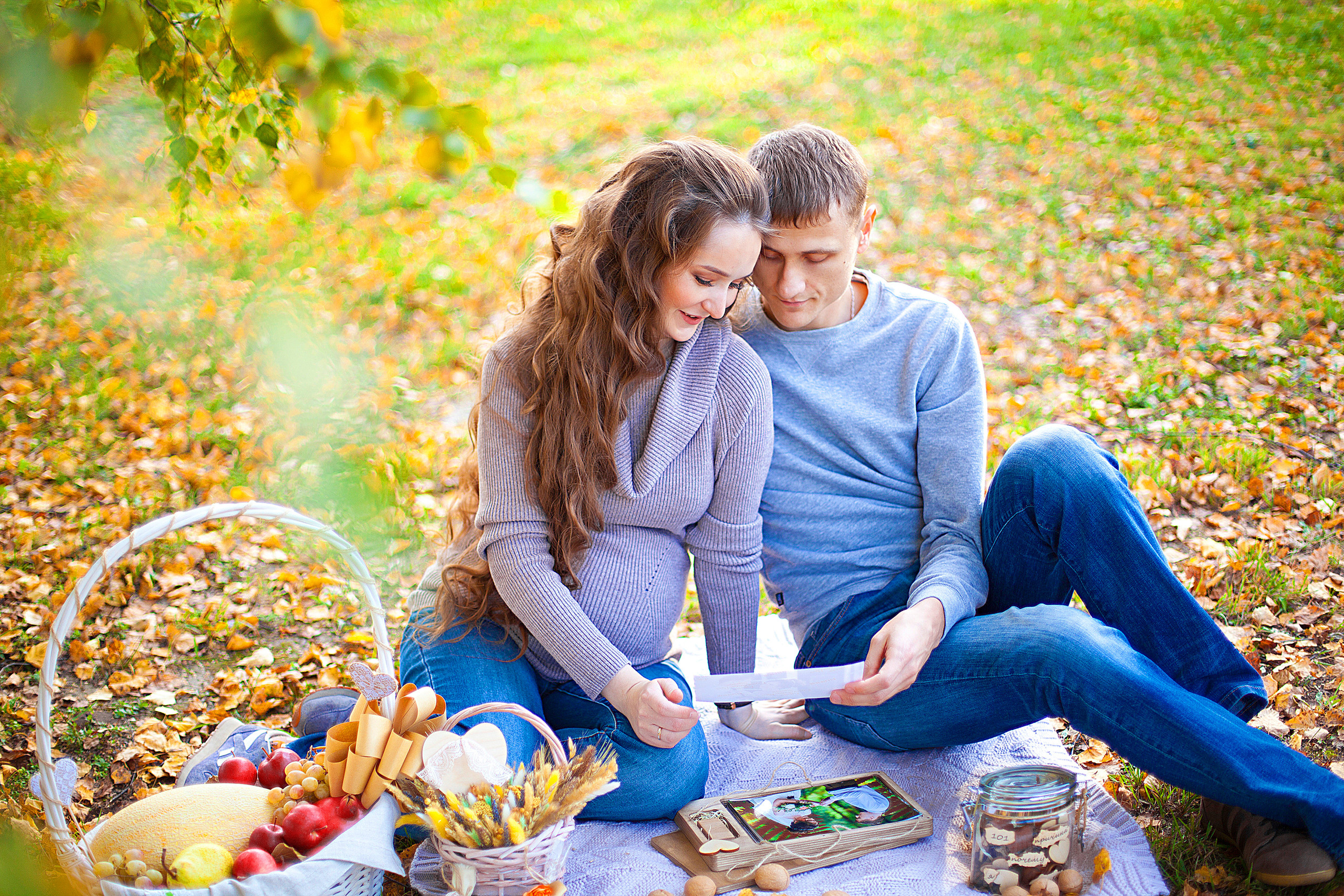 Уличная беременная съемка 26−36 недель. Фотограф новорожденных и детей до года в Новосибирске Ka