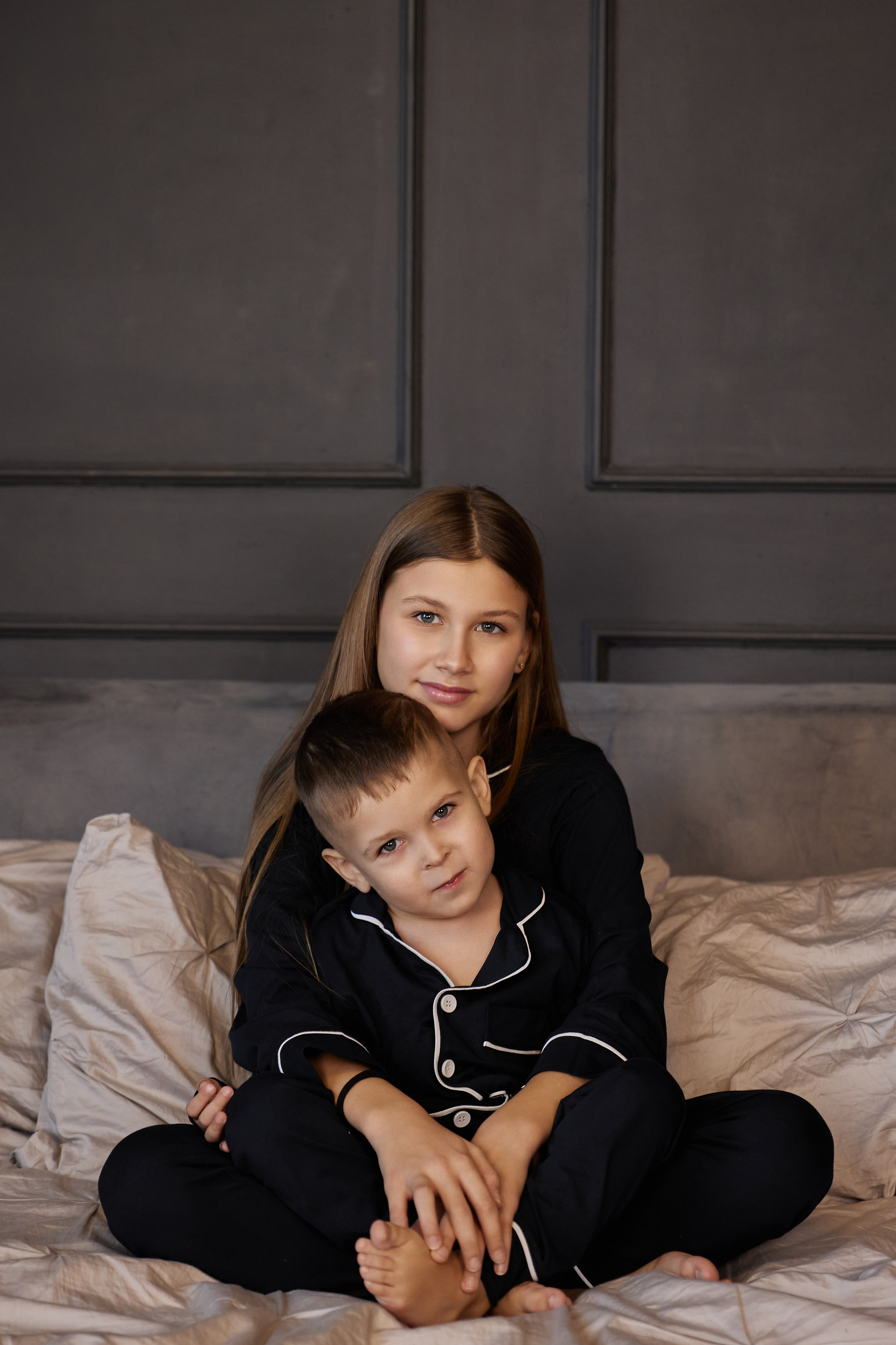 Марина с семьей. Фотограф женского портрета, беременности и материнства Харькова Елена