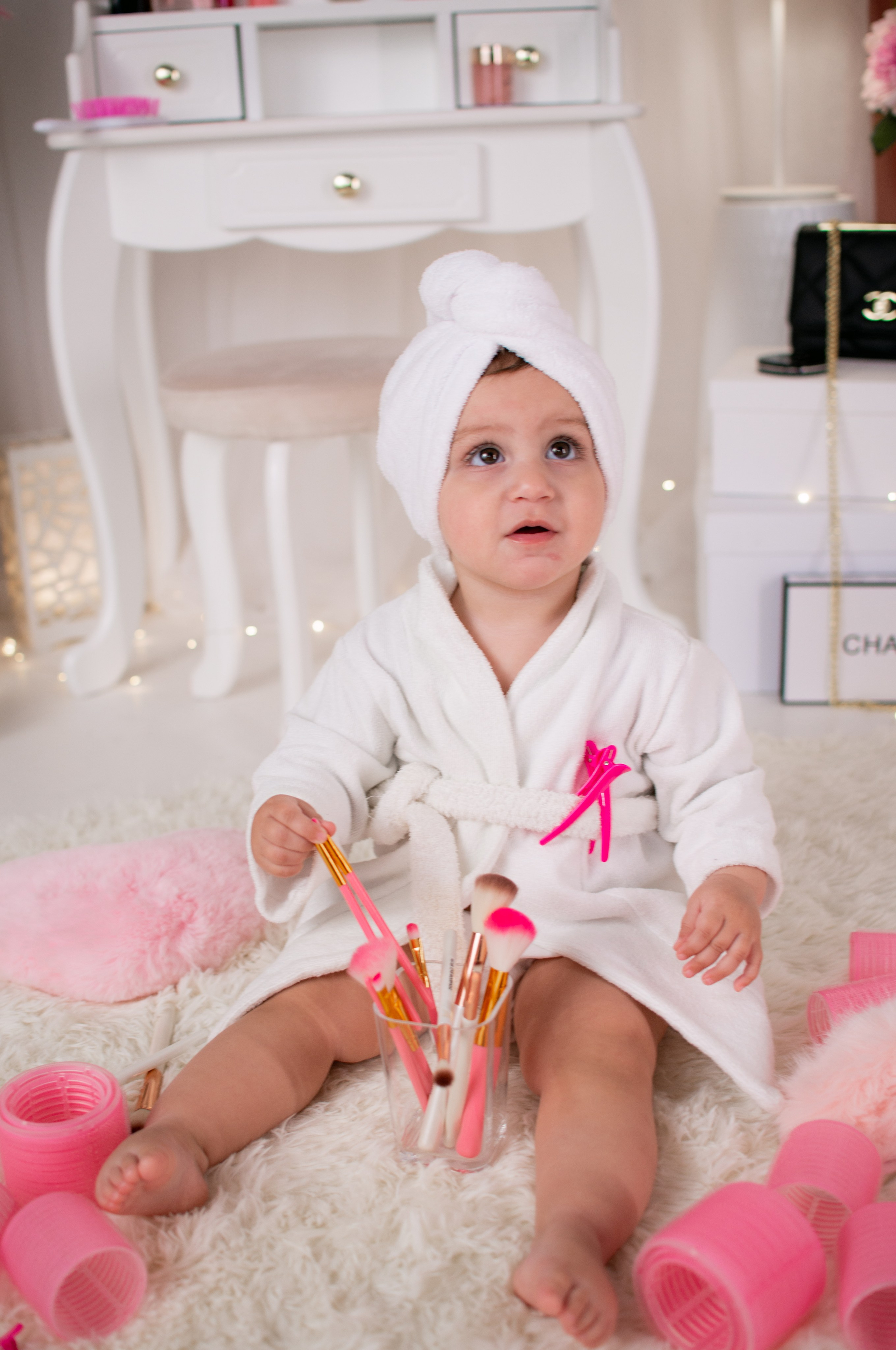 Анонс первых кадров с фотопроекта «Шанель» для Эмилии. Фотограф новорожденных Краснодар Малышенко Надежда