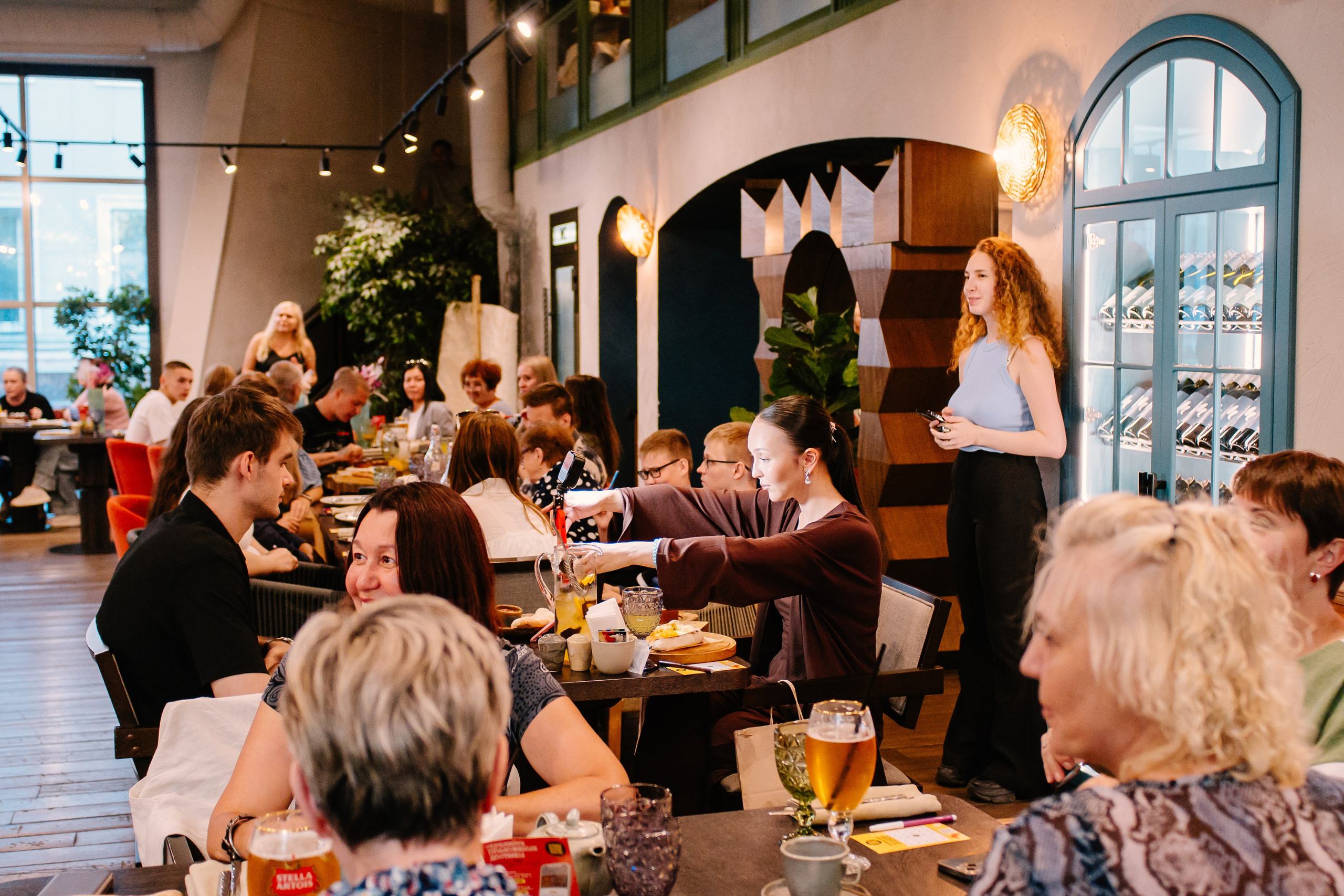 1 год ресторану Аджикинежаль. Фотограф в Челябинске Любовь Денисенко