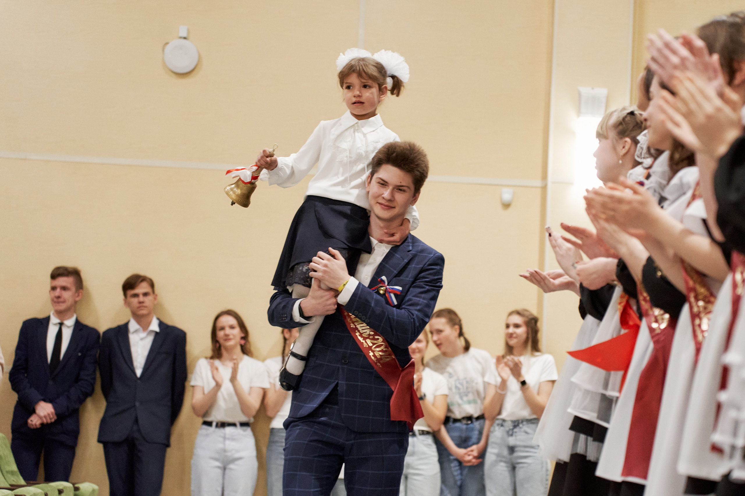 ПОСЛЕДНИЙ ЗВОНОК 2024. Свадебный фотограф в Москве и Подмосковье Виктор Одинцов