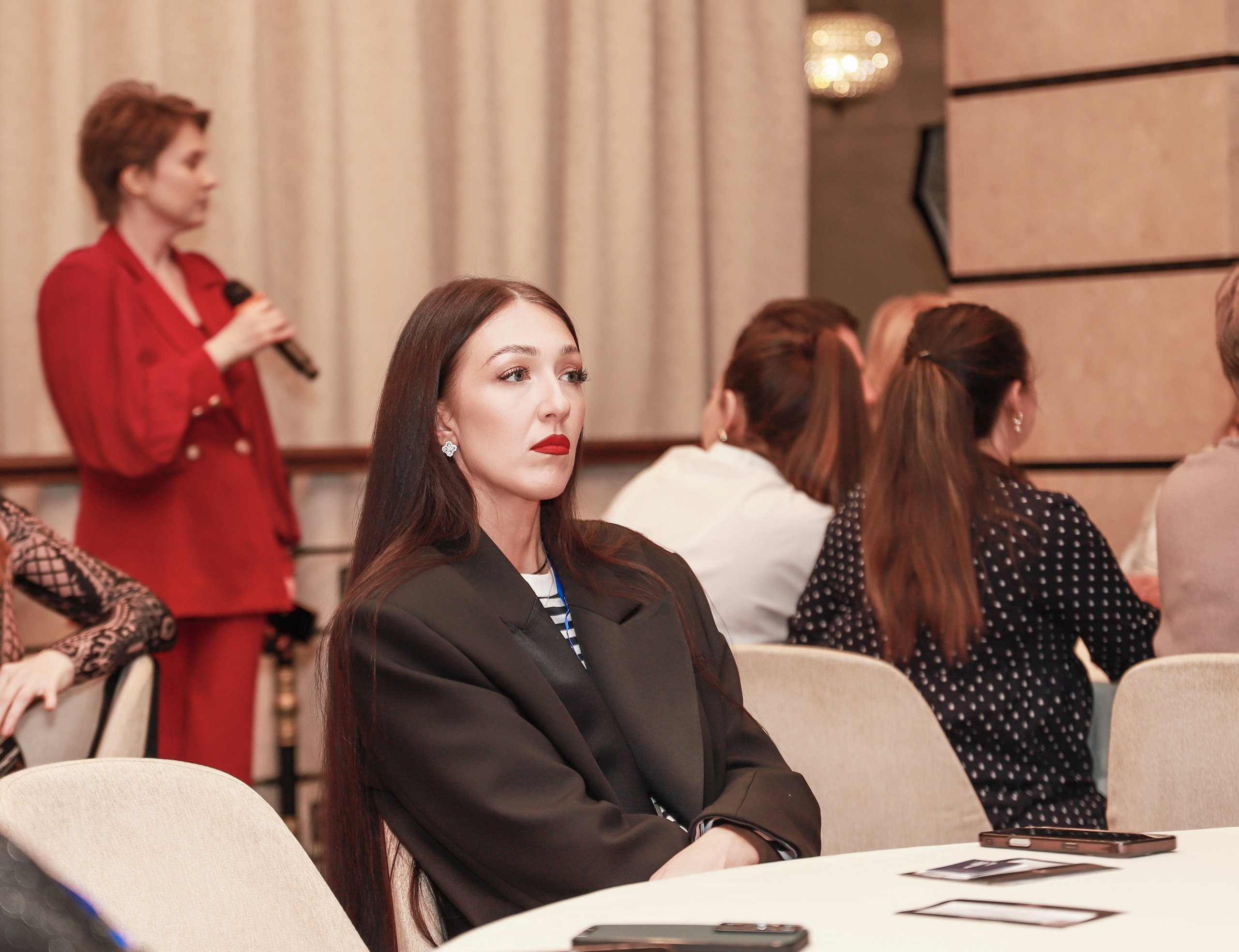 Закрытый нетворкинг. Фотограф Юлия Мальцева