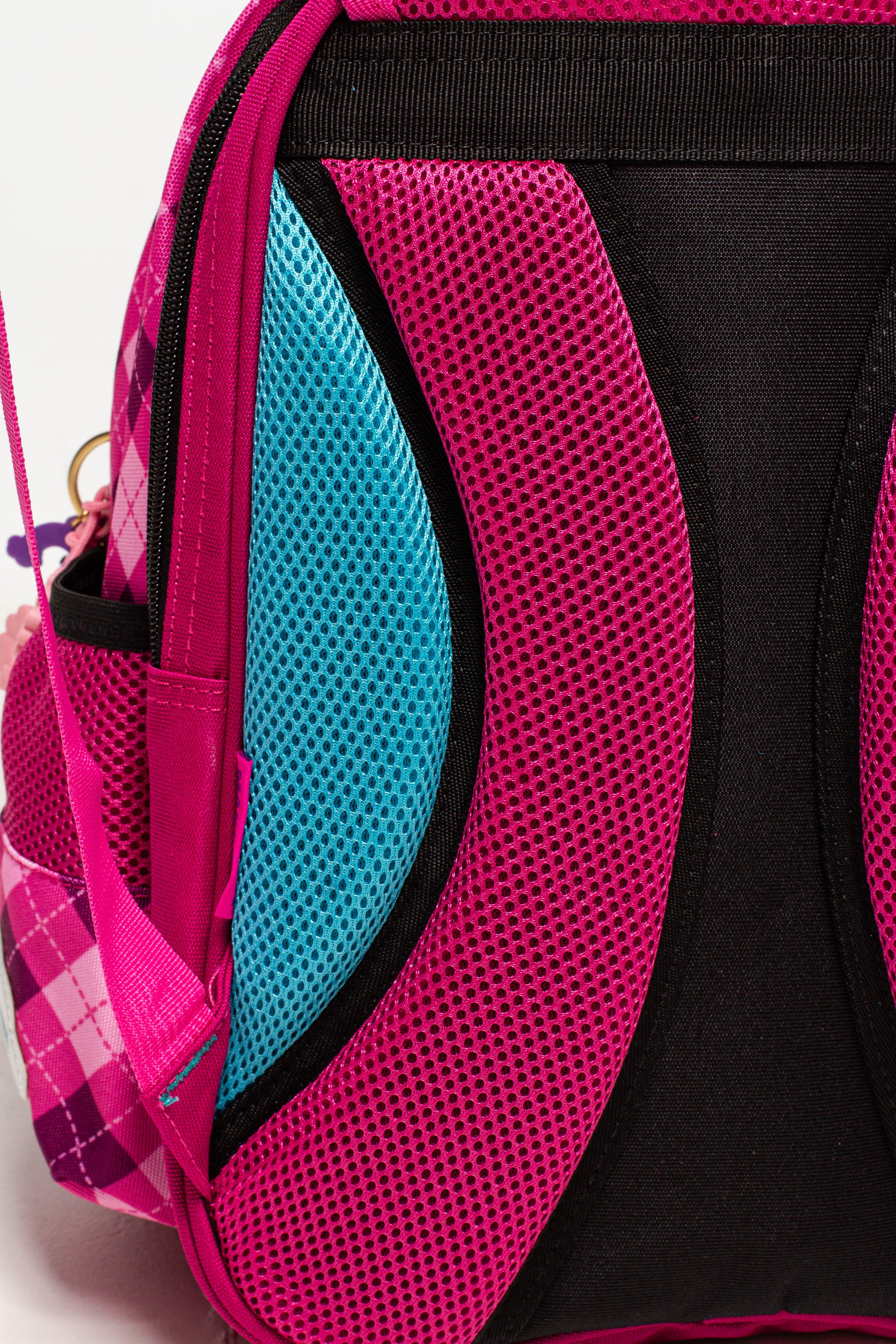 Школьные принадлежности. Фотограф Челябинск Эвелина Ганага, съемка для бизнеса и маркетплейсов