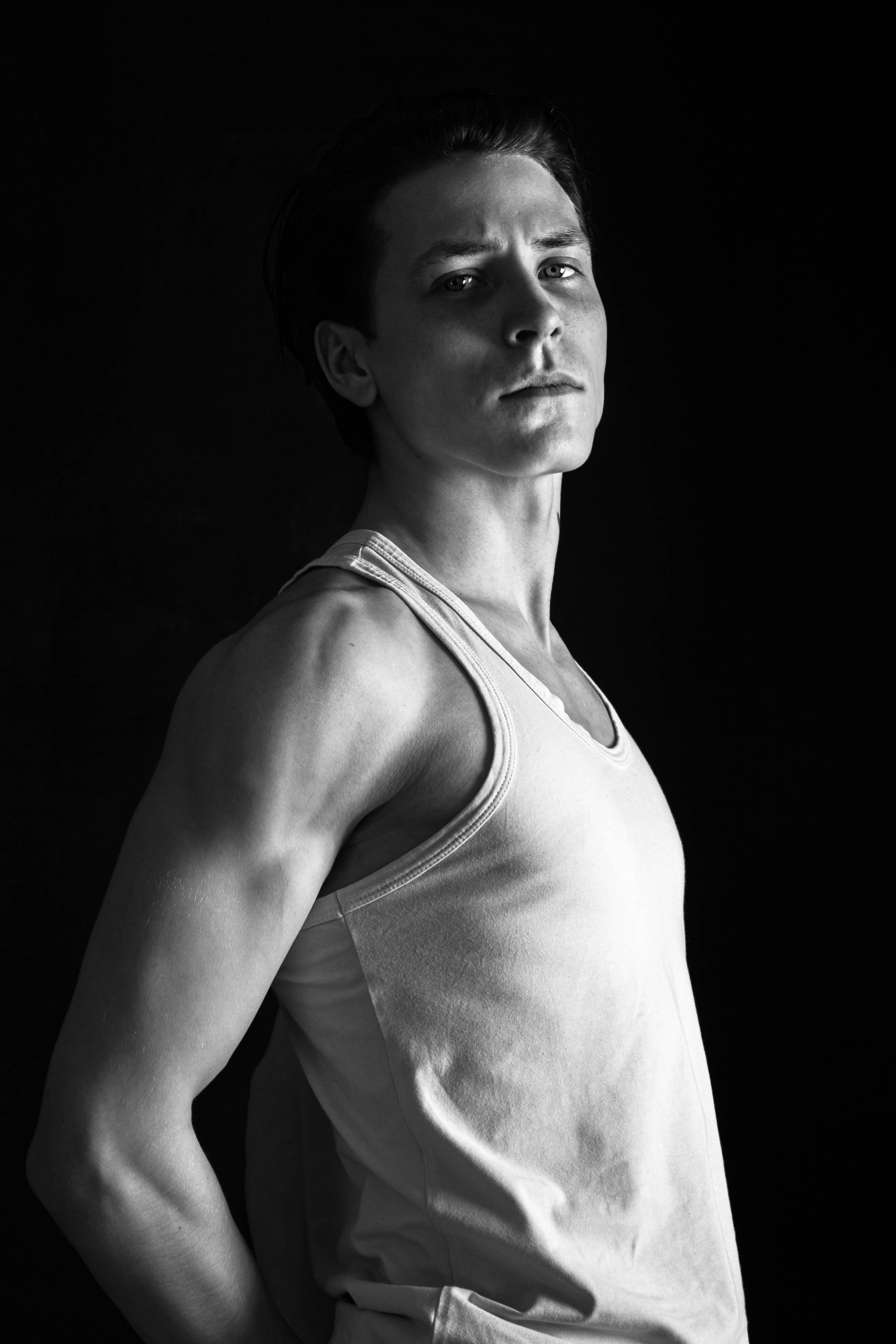 Вадим. Фотограф Челябинск Эвелина Ганага, съемка для бизнеса и маркетплейсов