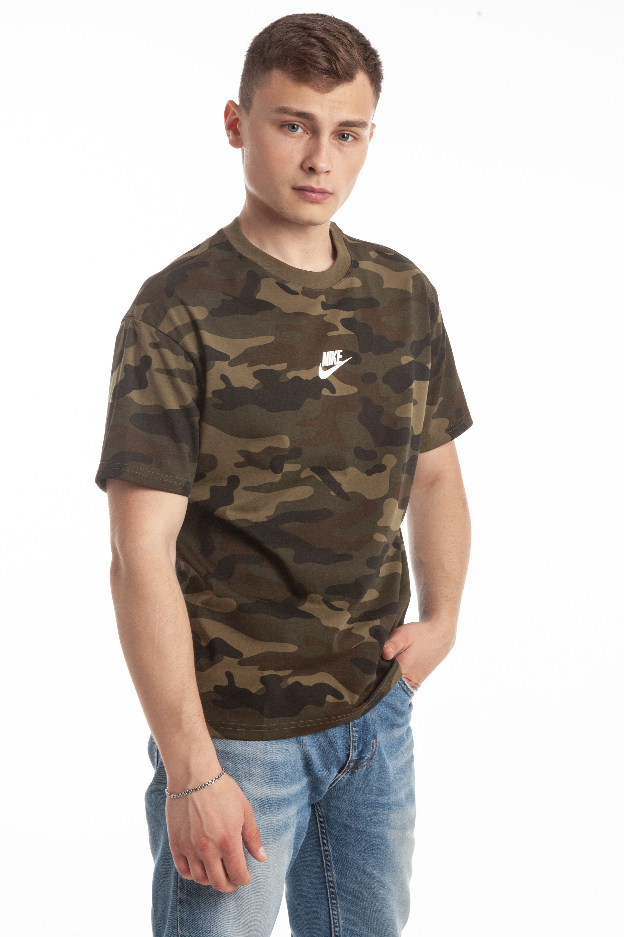 Бренд WHITESHOP. Фотограф Челябинск Эвелина Ганага, съемка для бизнеса и маркетплейсов