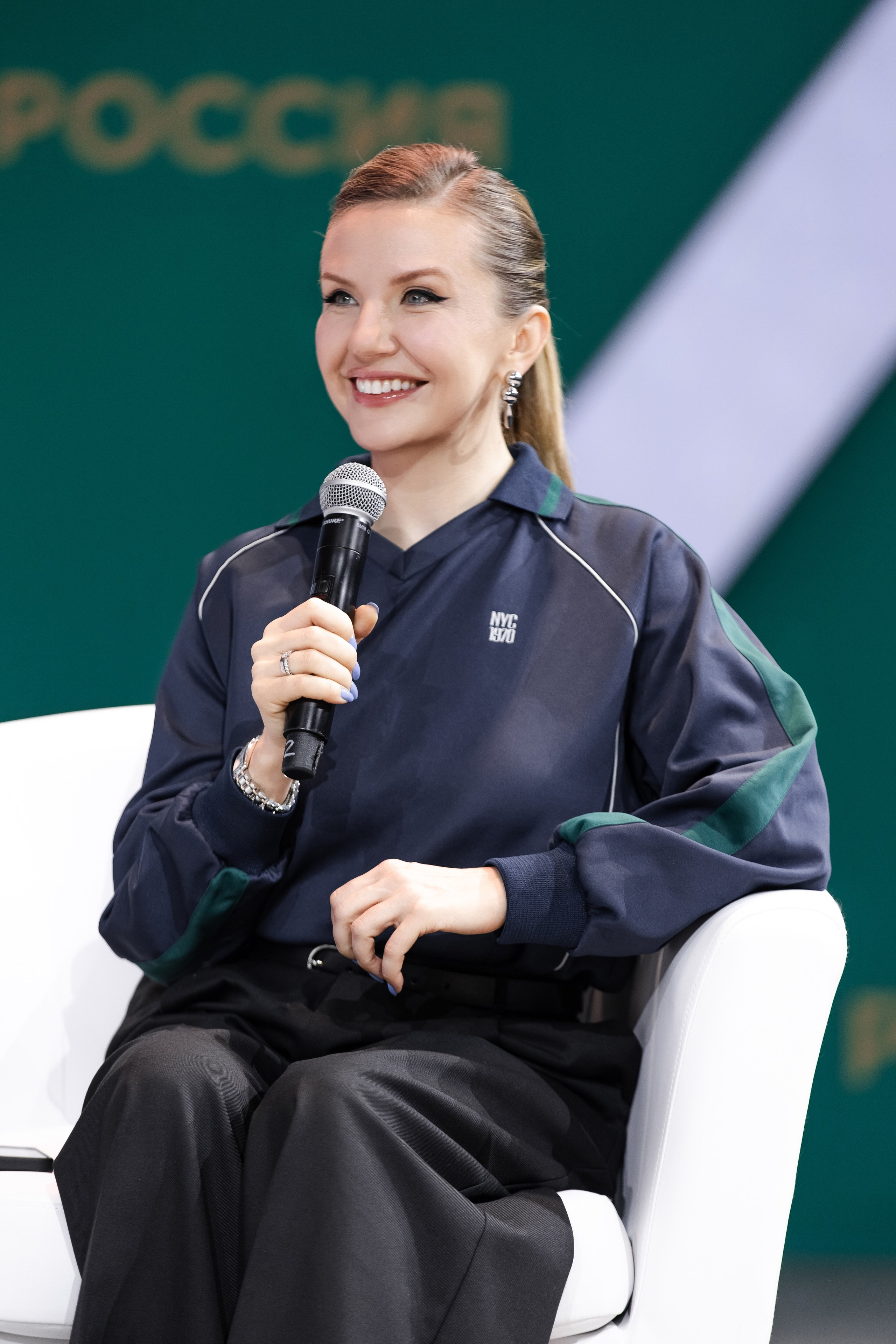 Выставка Россия: наша культура. Свадебный репортажный фотограф в Москве