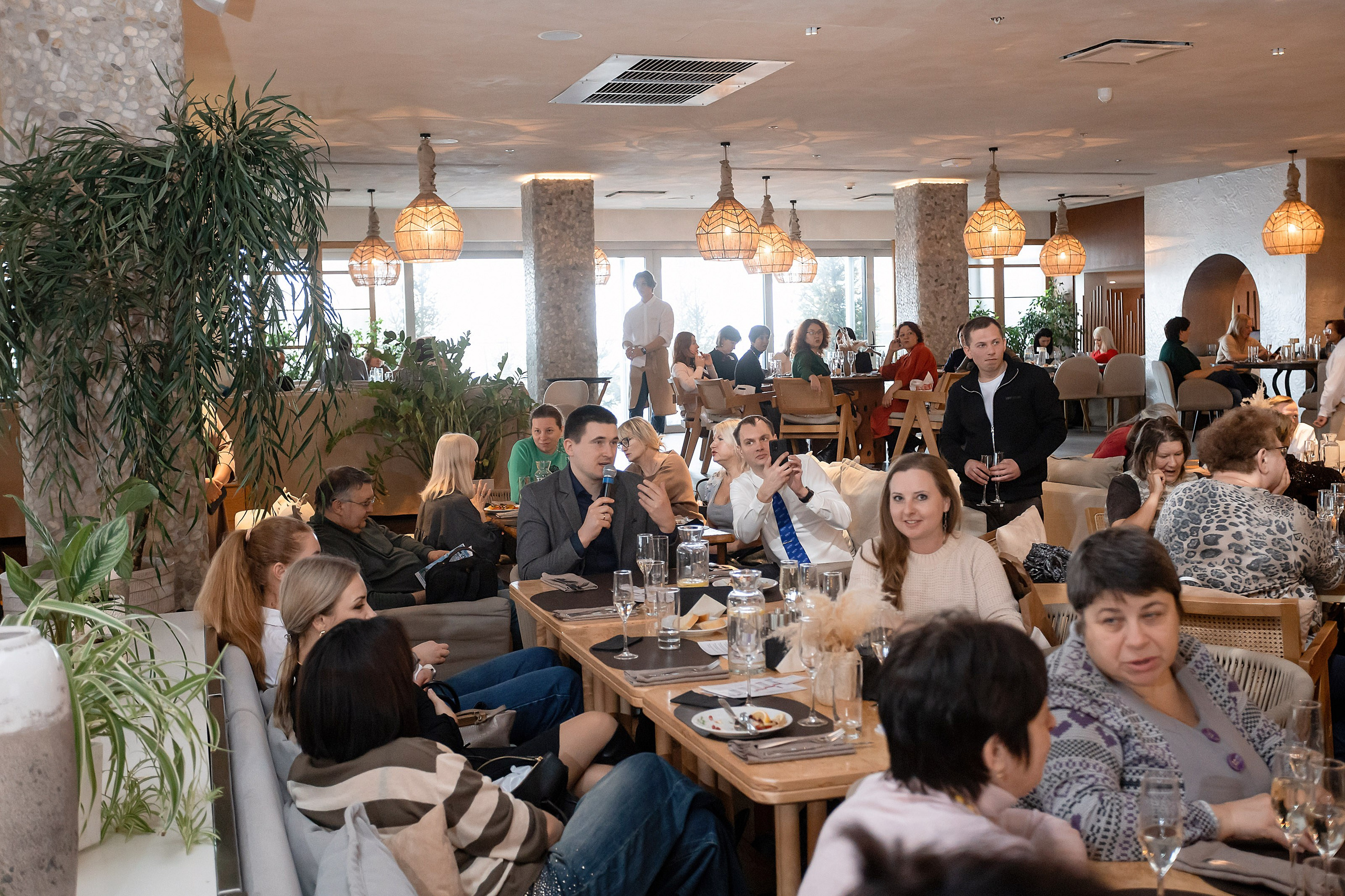 МЕРОПРИЯТИЕ ДЛЯ ВРАЧЕЙ В РЕСТОРАНЕ КАННЫ. Свадебный фотограф в Воронеже Ирина Кривцова