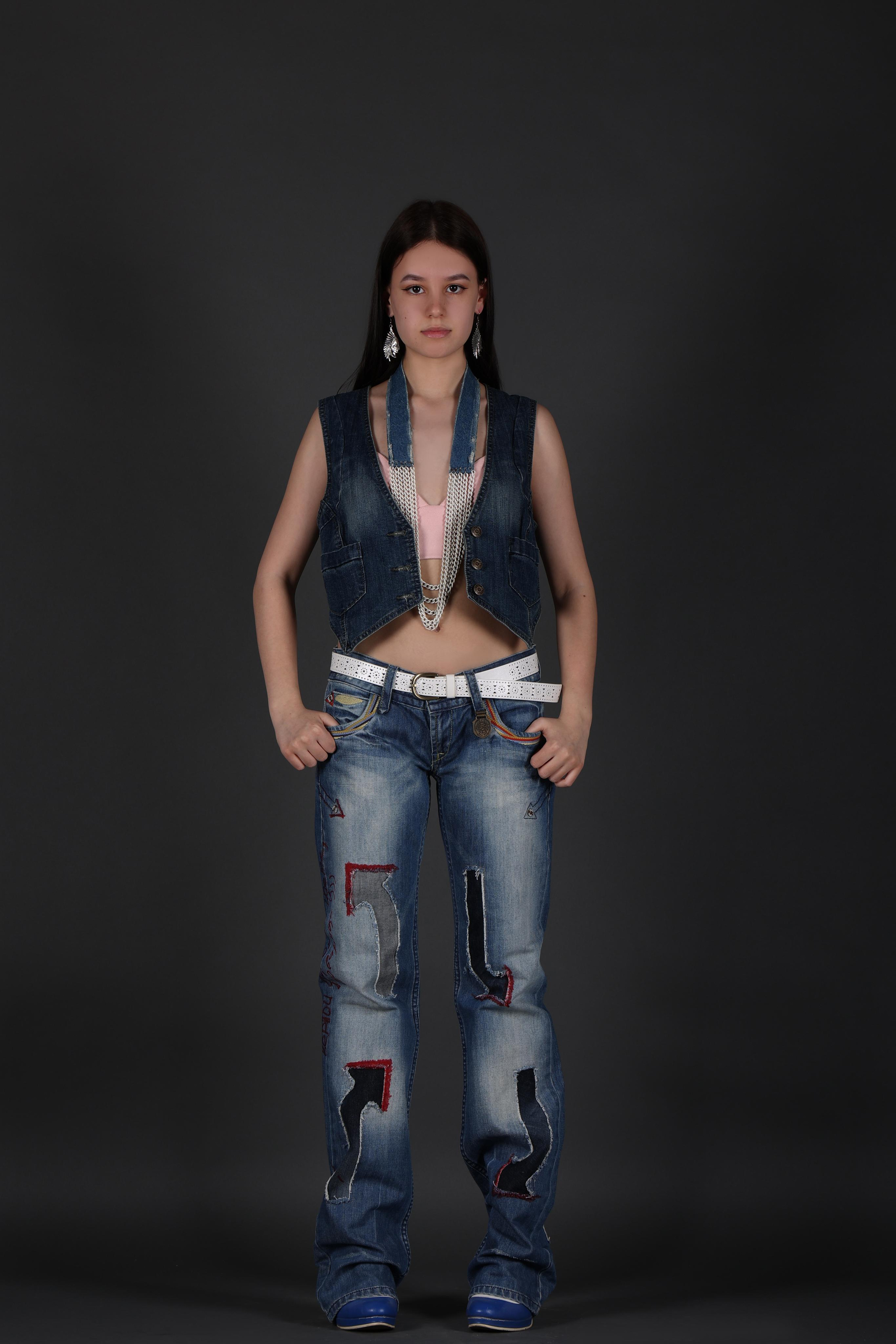 Карнавальные костюмы, вечерние и свадебные платья аренда посуточно, прокат в Жуковском. Одежда для фотосессий, аксессуары. Фотограф для маркетплейсов, фотоуслуги в Жуковском Татьяна Марсуверских