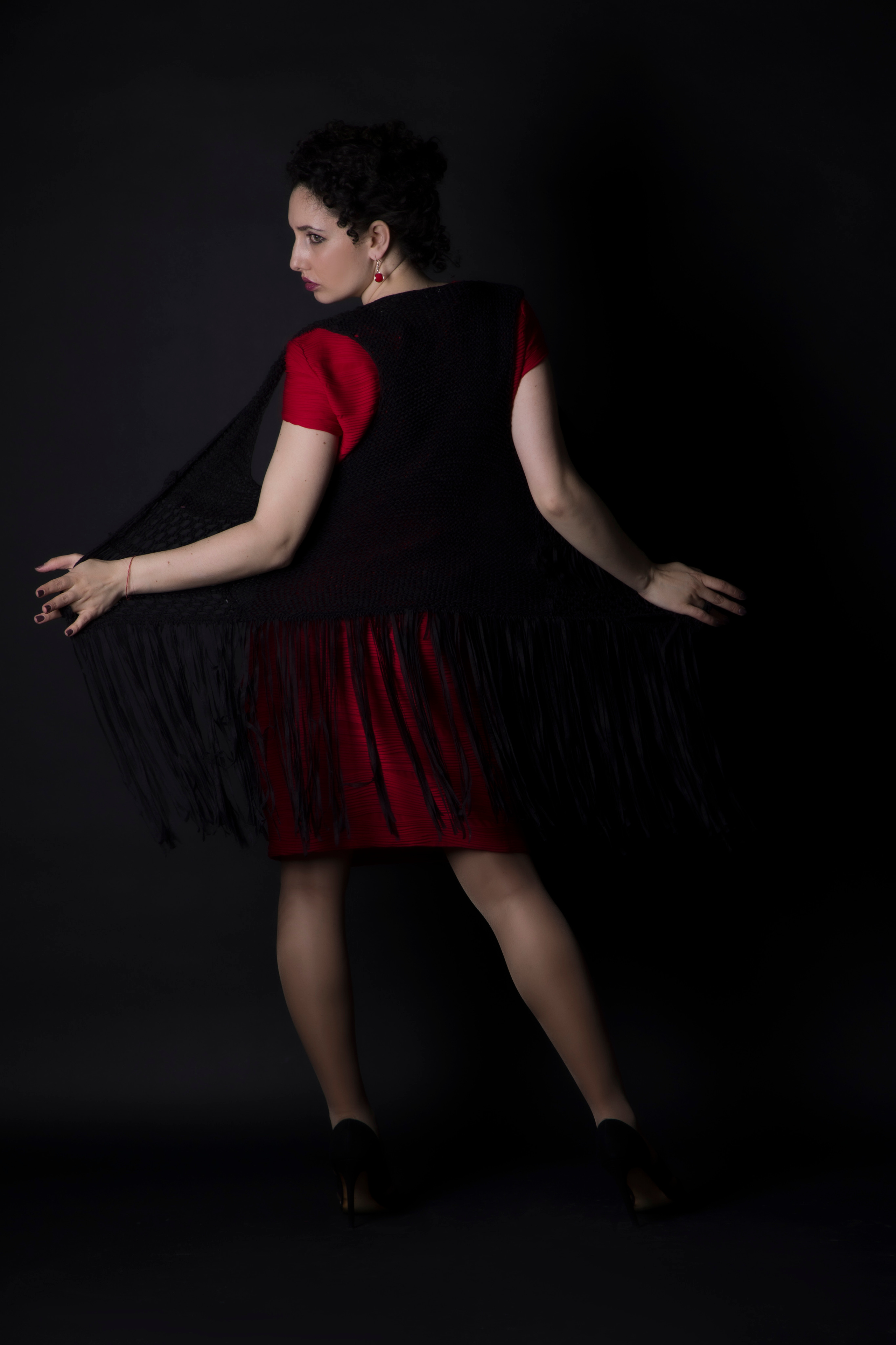 Карнавальные костюмы, вечерние и свадебные платья аренда посуточно, прокат в Жуковском. Фотограф для маркетплейсов, фотоуслуги в Жуковском Татьяна Марсуверских