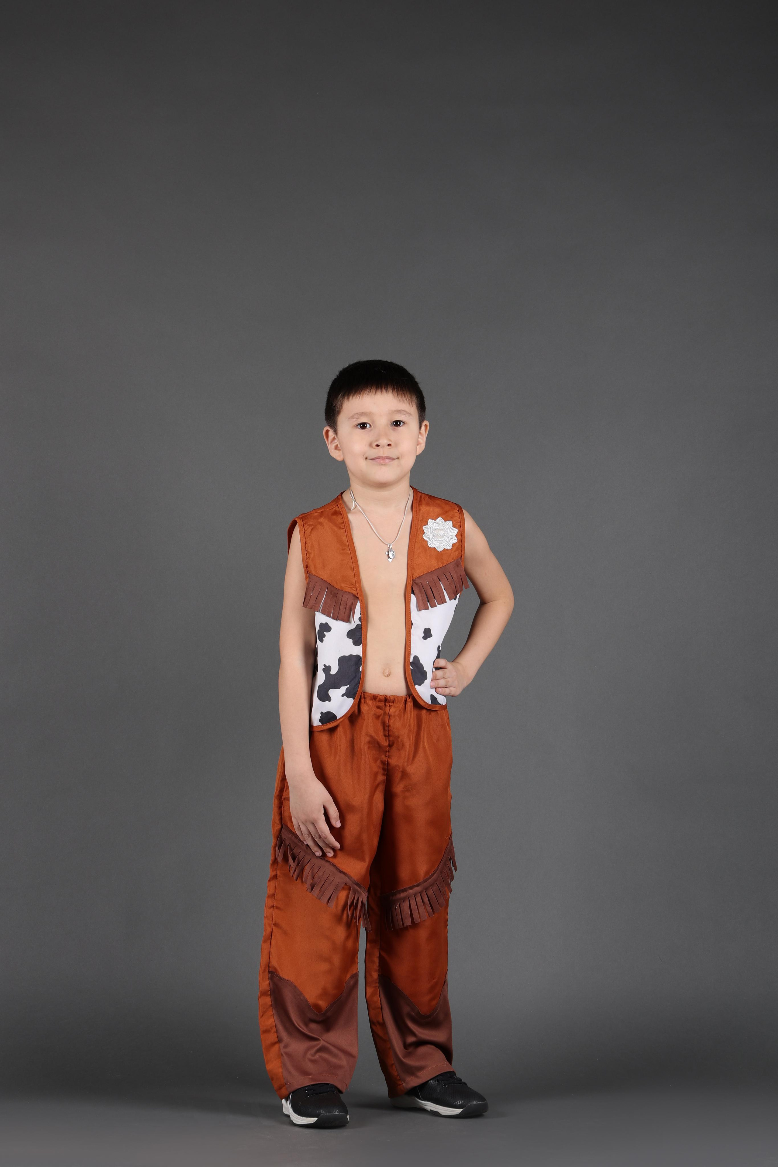 Карнавальные костюмы, вечерние и свадебные платья аренда посуточно, прокат в Жуковском. Одежда для фотосессий, аксессуары. Фотограф для маркетплейсов, фотоуслуги в Жуковском Татьяна Марсуверских