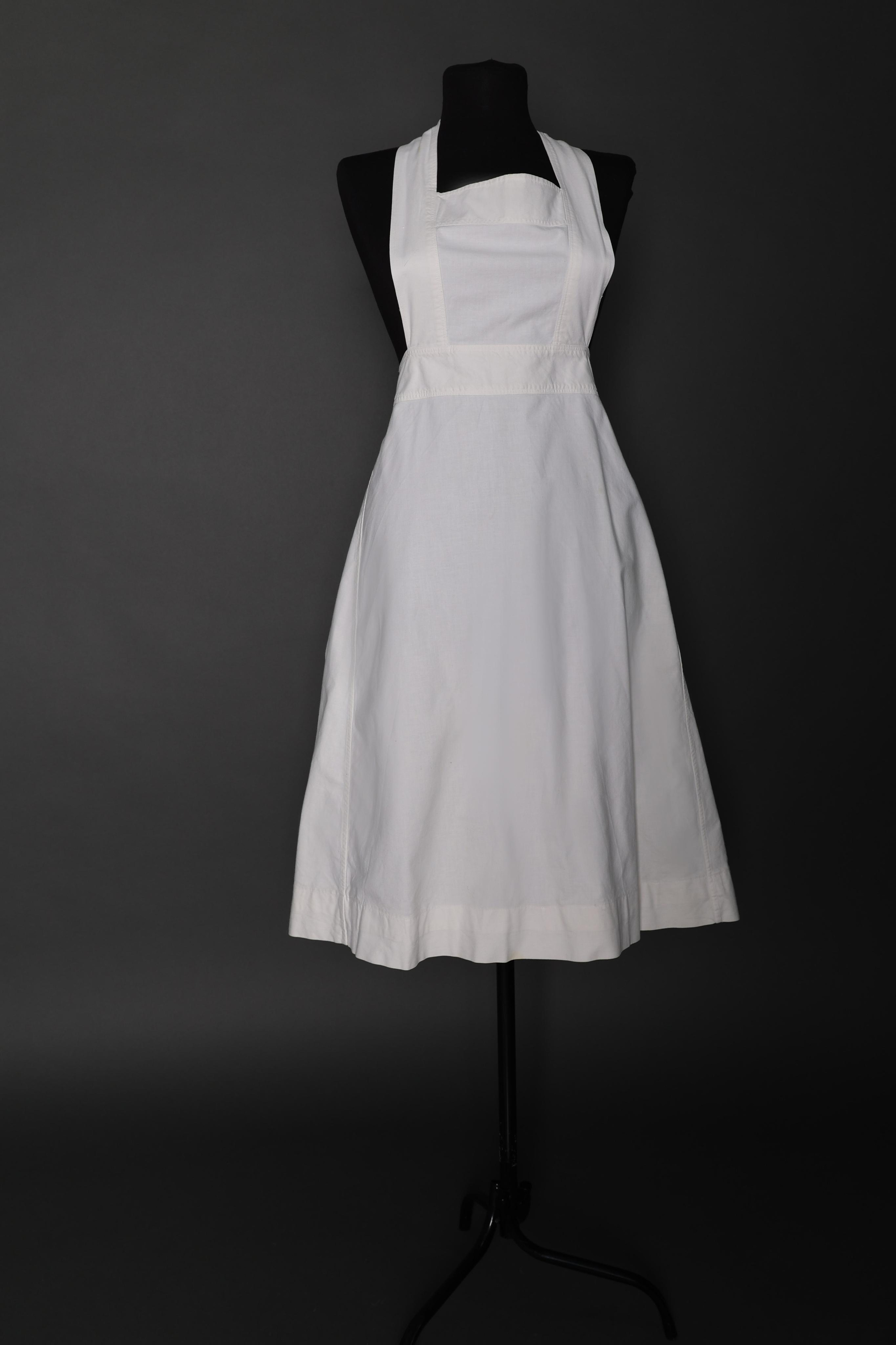 Карнавальные костюмы, вечерние и свадебные платья аренда посуточно, прокат в Жуковском. Фотограф для маркетплейсов, фотоуслуги в Жуковском Татьяна Марсуверских