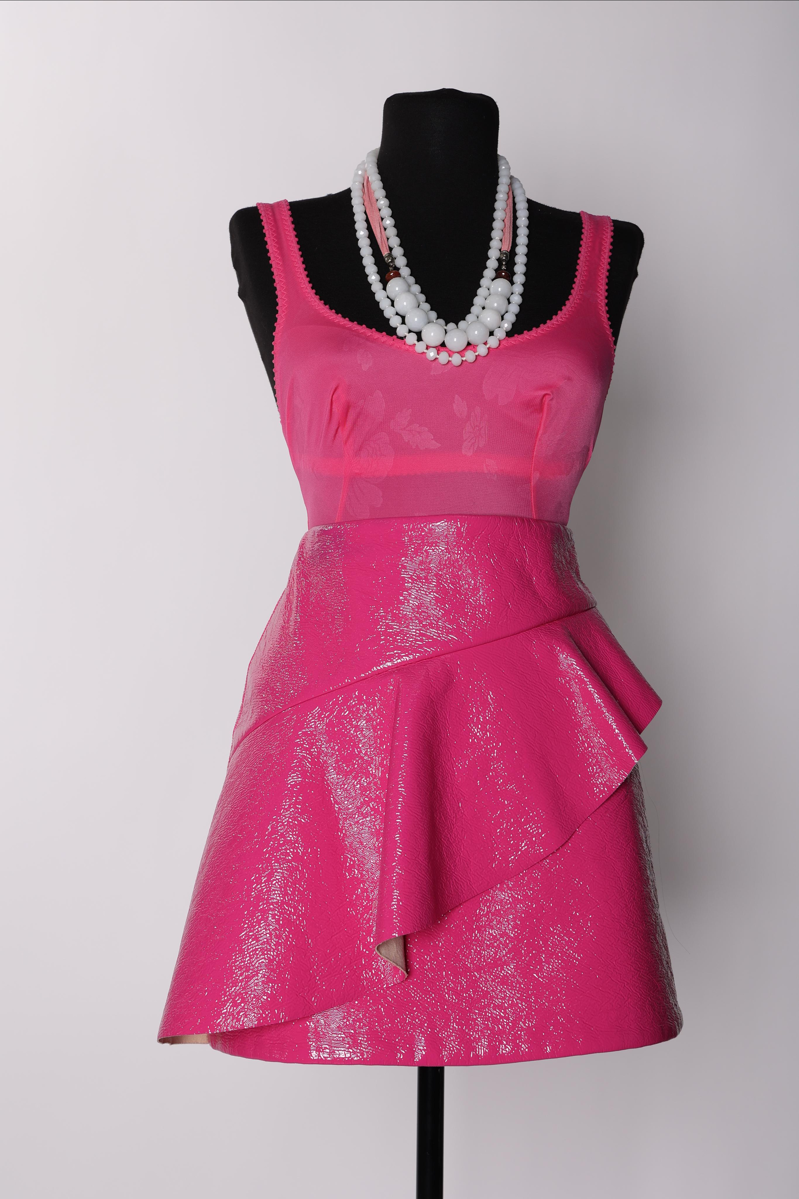 Карнавальные костюмы, вечерние и свадебные платья аренда посуточно, прокат в Жуковском. Фотограф для маркетплейсов, фотоуслуги в Жуковском Татьяна Марсуверских