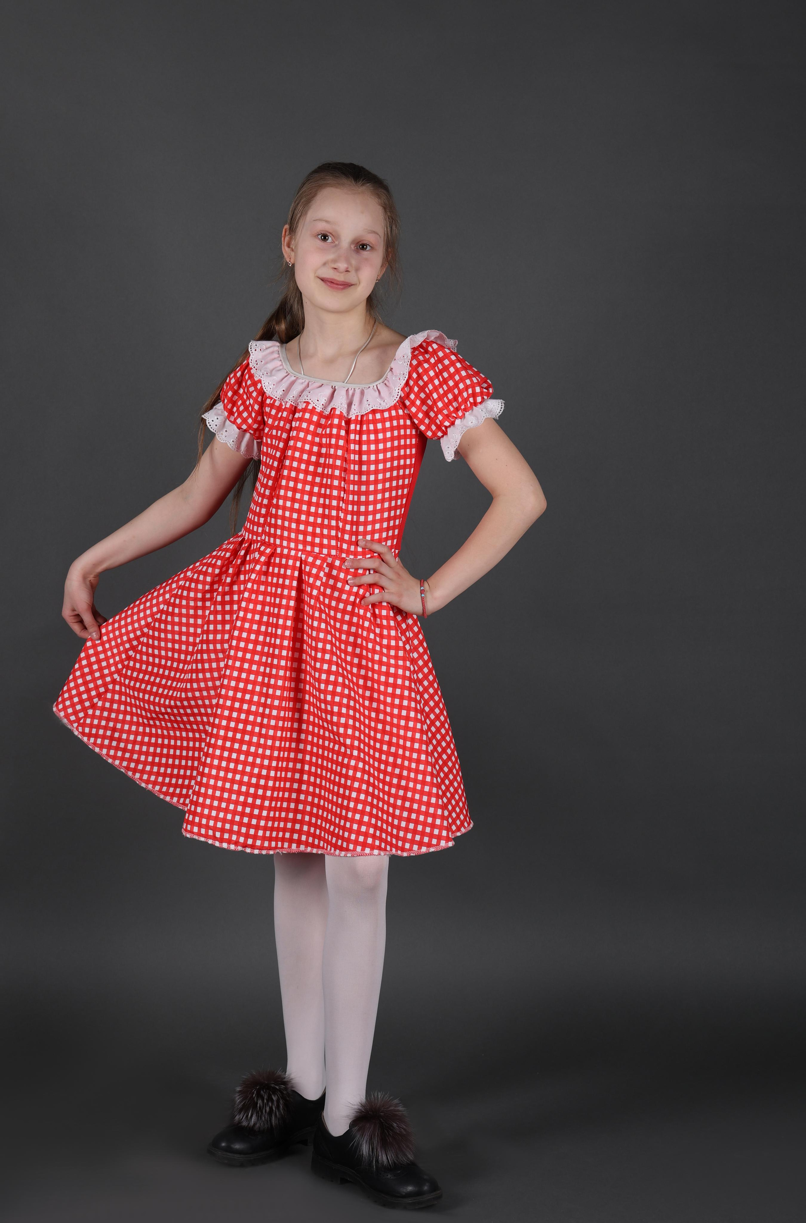 Карнавальные костюмы, вечерние и свадебные платья аренда посуточно, прокат в Жуковском. Одежда для фотосессий, аксессуары. Фотограф для маркетплейсов, фотоуслуги в Жуковском Татьяна Марсуверских