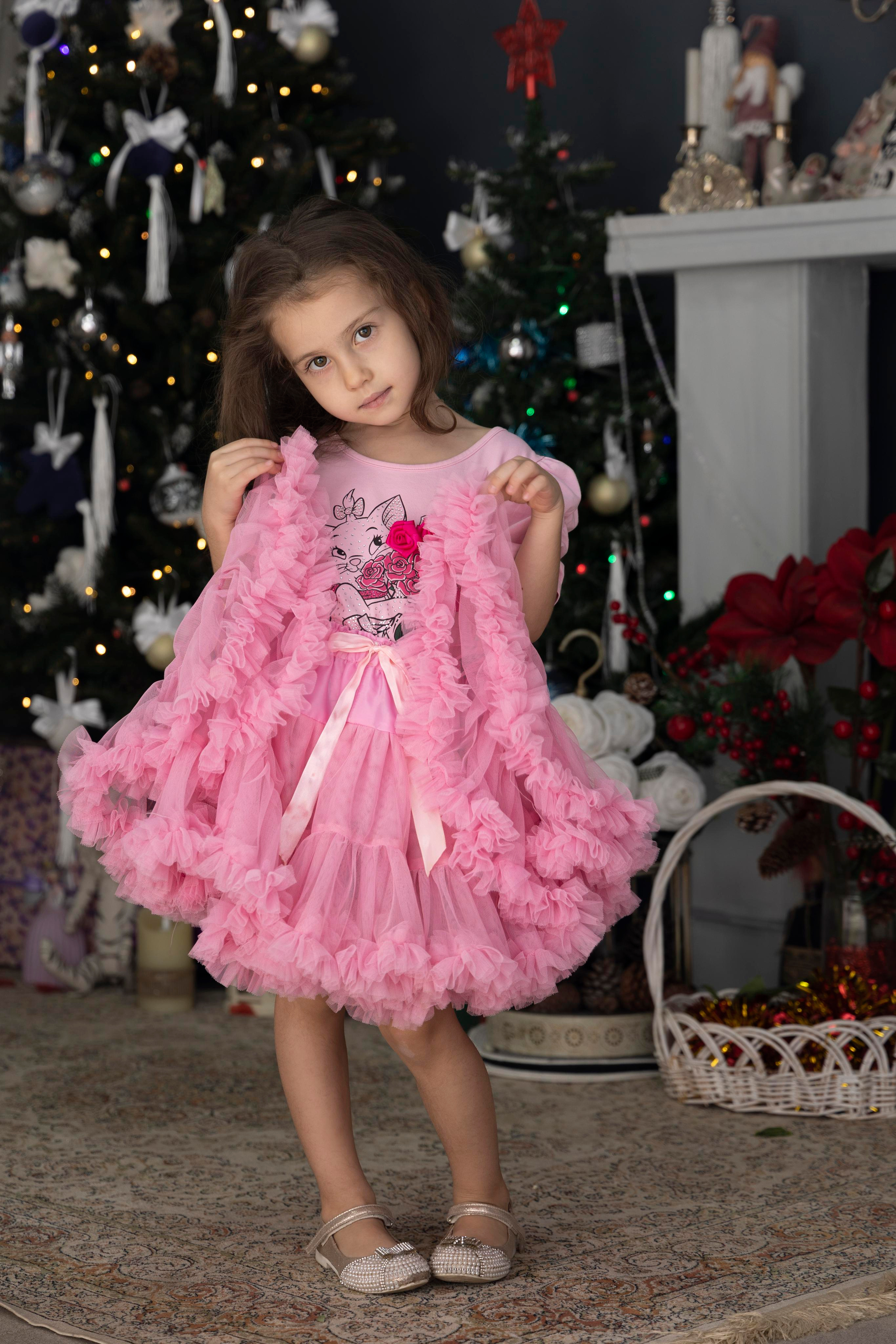 Карнавальные костюмы, вечерние и свадебные платья аренда посуточно, прокат в Жуковском. Одежда для фотосессий, аксессуары. Фотограф для маркетплейсов, фотоуслуги в Жуковском Татьяна Марсуверских