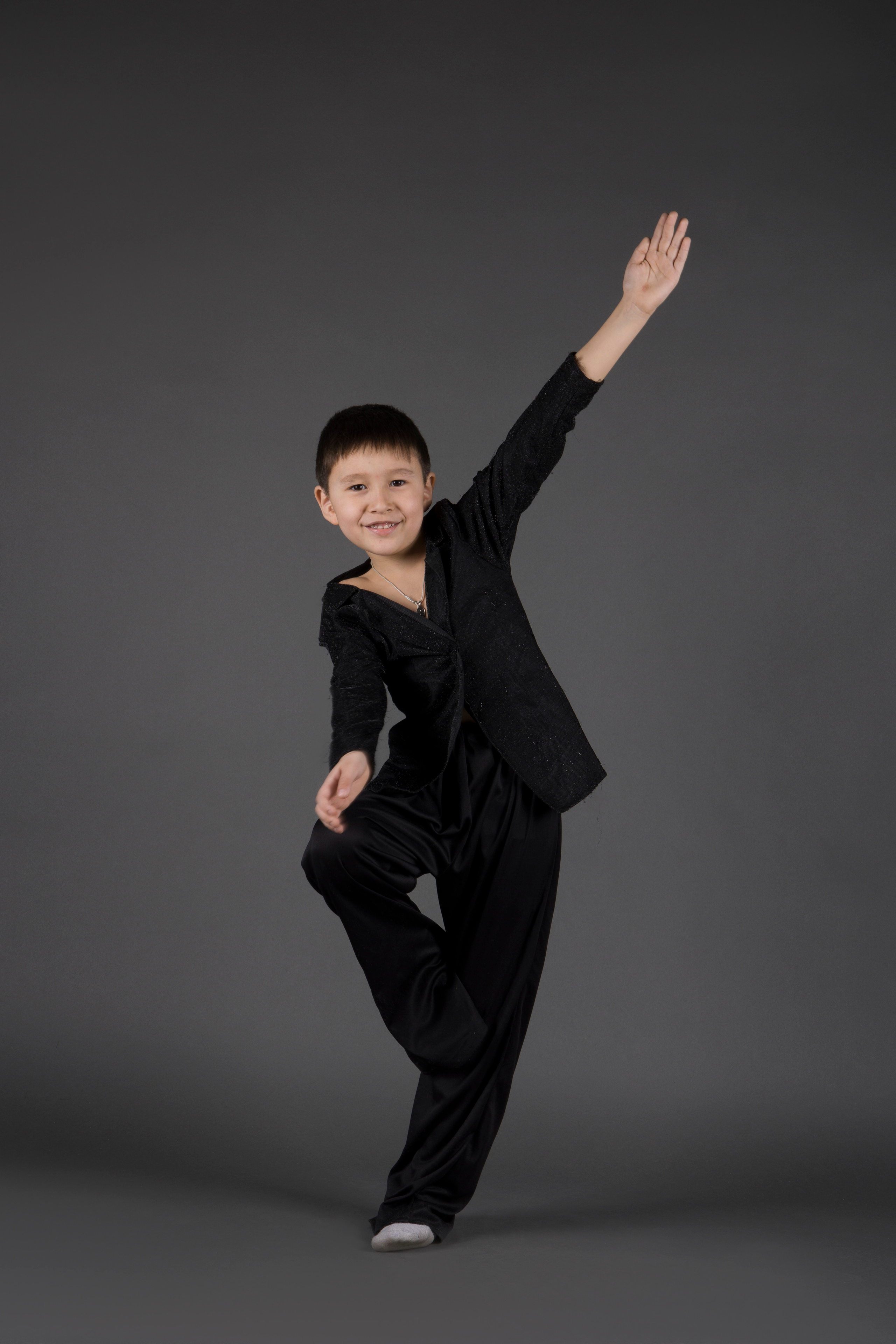 Карнавальные костюмы, вечерние и свадебные платья аренда посуточно, прокат в Жуковском. Фотограф для маркетплейсов, фотоуслуги в Жуковском Татьяна Марсуверских