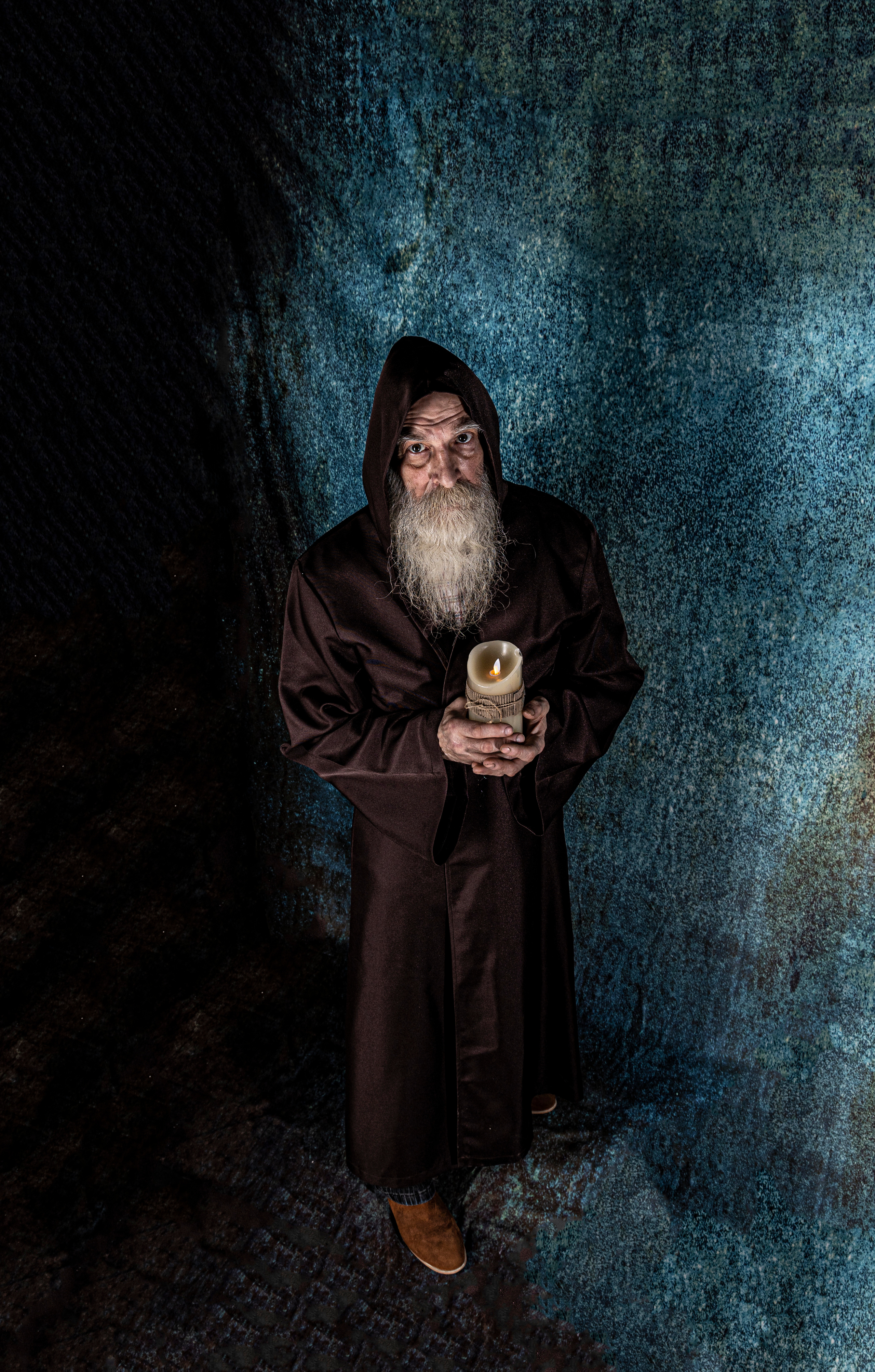 Карнавальные костюмы, вечерние и свадебные платья аренда посуточно, прокат в Жуковском. Фотограф для маркетплейсов, фотоуслуги в Жуковском Татьяна Марсуверских