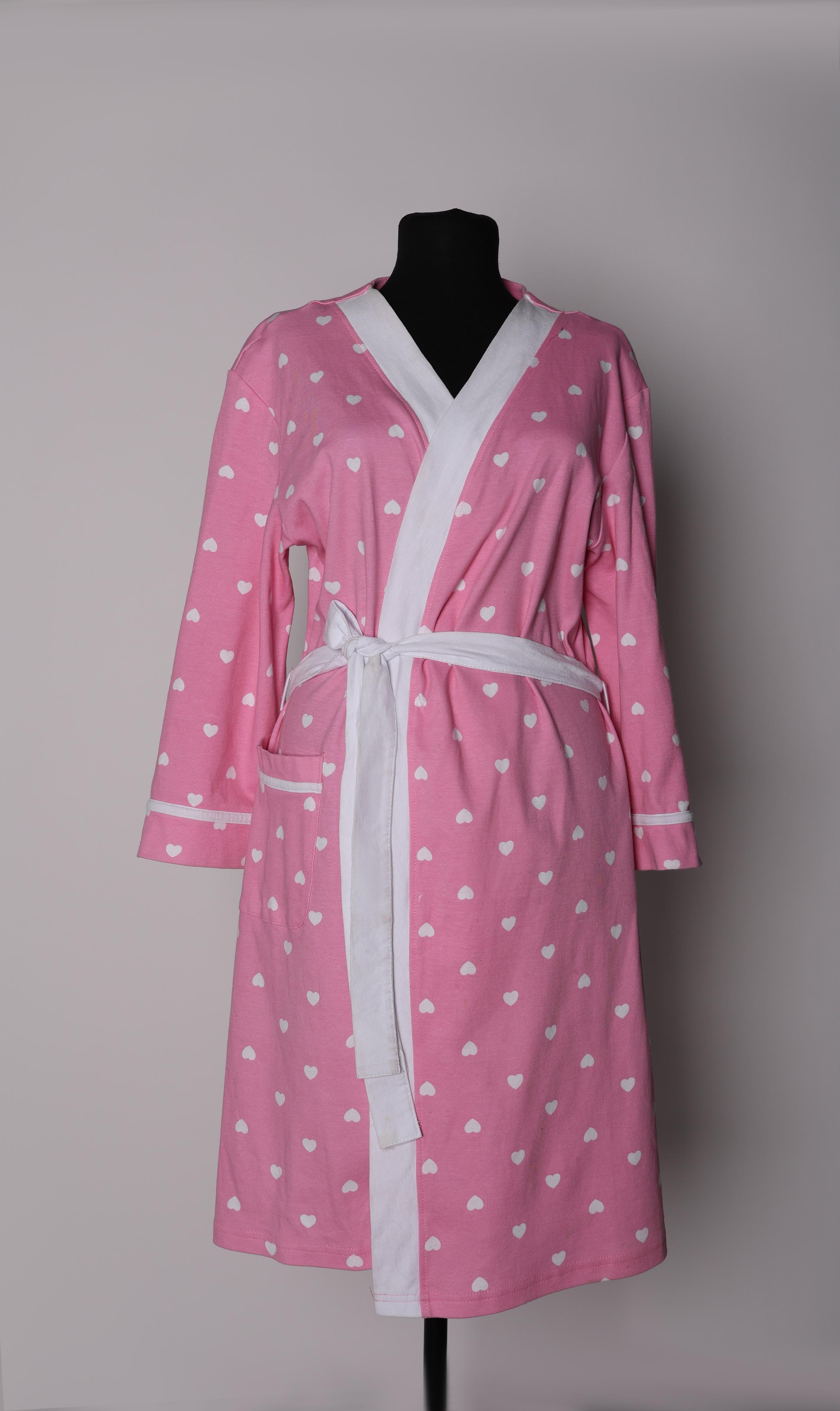 Карнавальные костюмы, вечерние и свадебные платья аренда посуточно, прокат в Жуковском. Одежда для фотосессий. Фотограф для маркетплейсов, фотоуслуги в Жуковском Татьяна Марсуверских