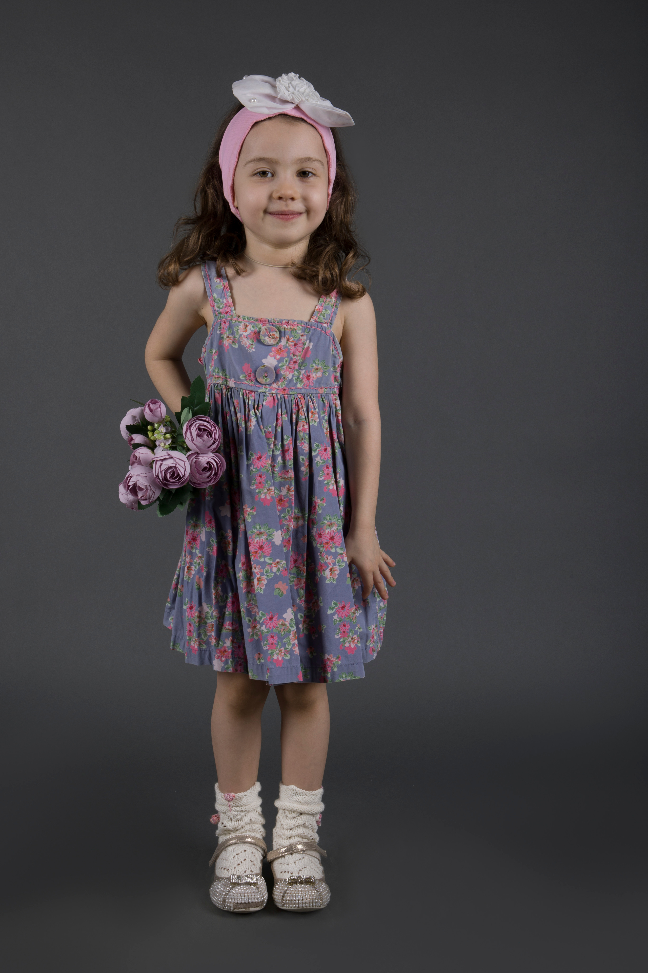 Карнавальные костюмы, вечерние и свадебные платья аренда посуточно, прокат в Жуковском. Одежда для фотосессий, аксессуары. Фотограф для маркетплейсов, фотоуслуги в Жуковском Татьяна Марсуверских