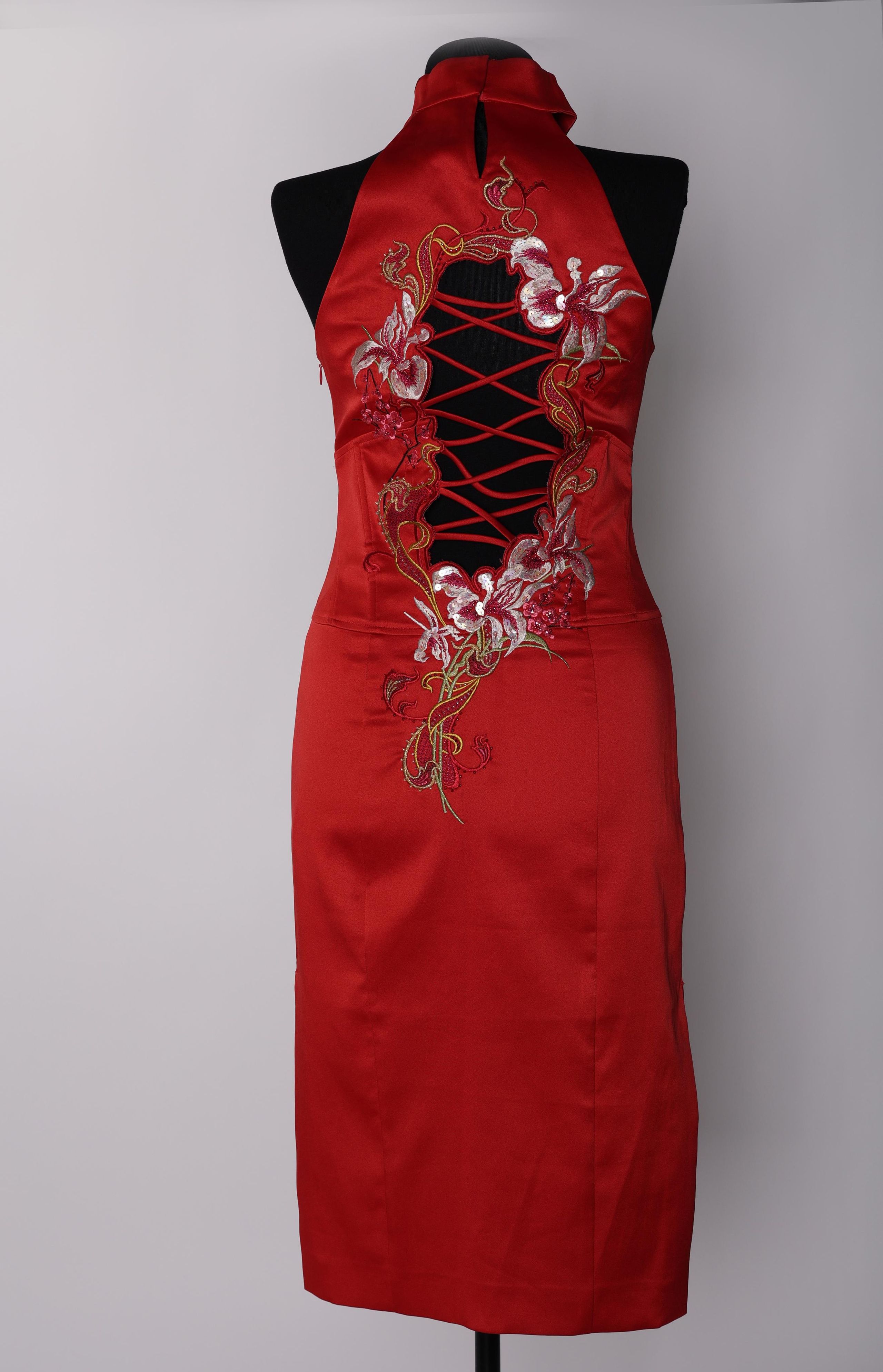 Карнавальные костюмы, вечерние и свадебные платья аренда посуточно, прокат в Жуковском. Фотограф для маркетплейсов, фотоуслуги в Жуковском Татьяна Марсуверских