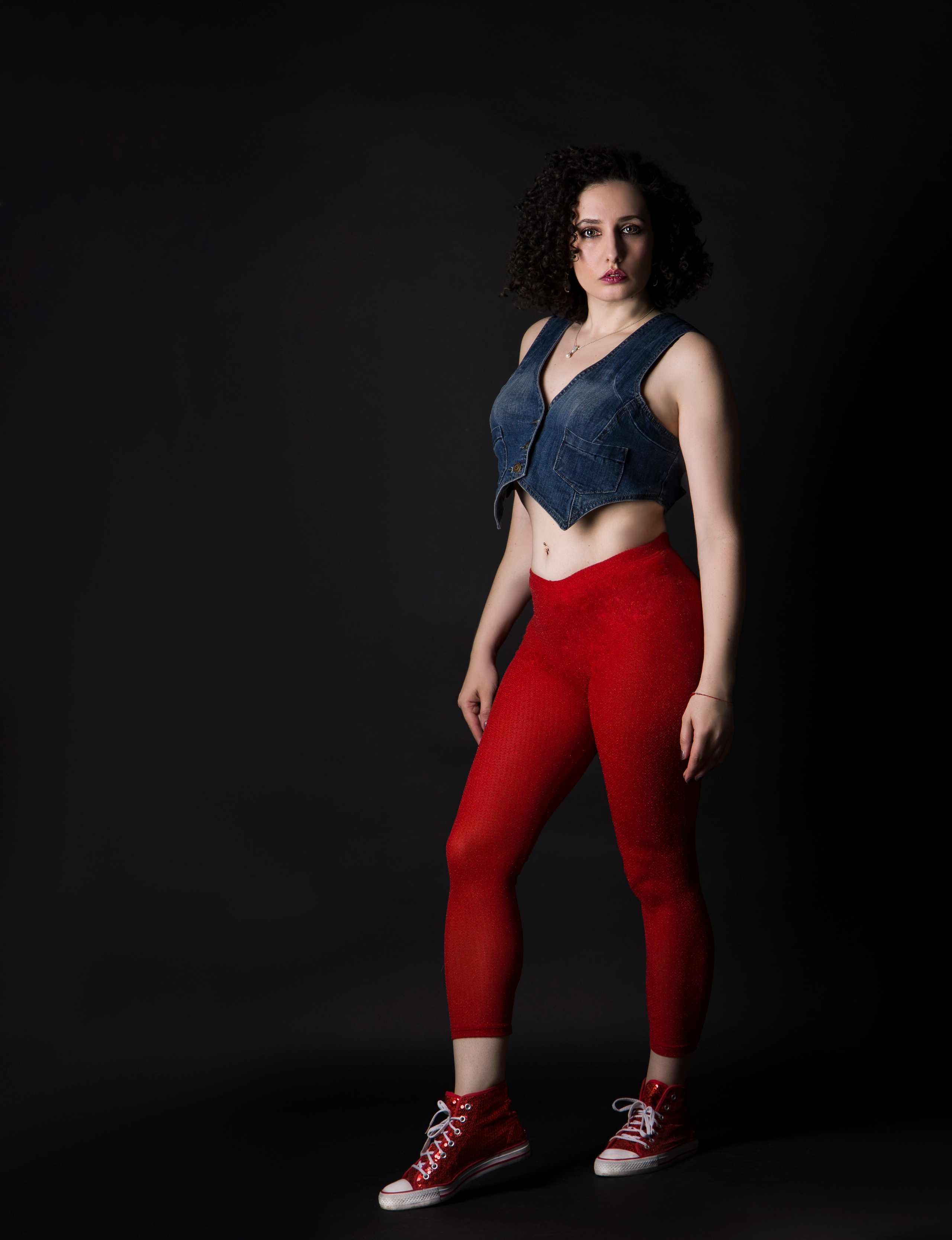 Карнавальные костюмы, вечерние и свадебные платья аренда посуточно, прокат в Жуковском. Фотограф для маркетплейсов, фотоуслуги в Жуковском Татьяна Марсуверских