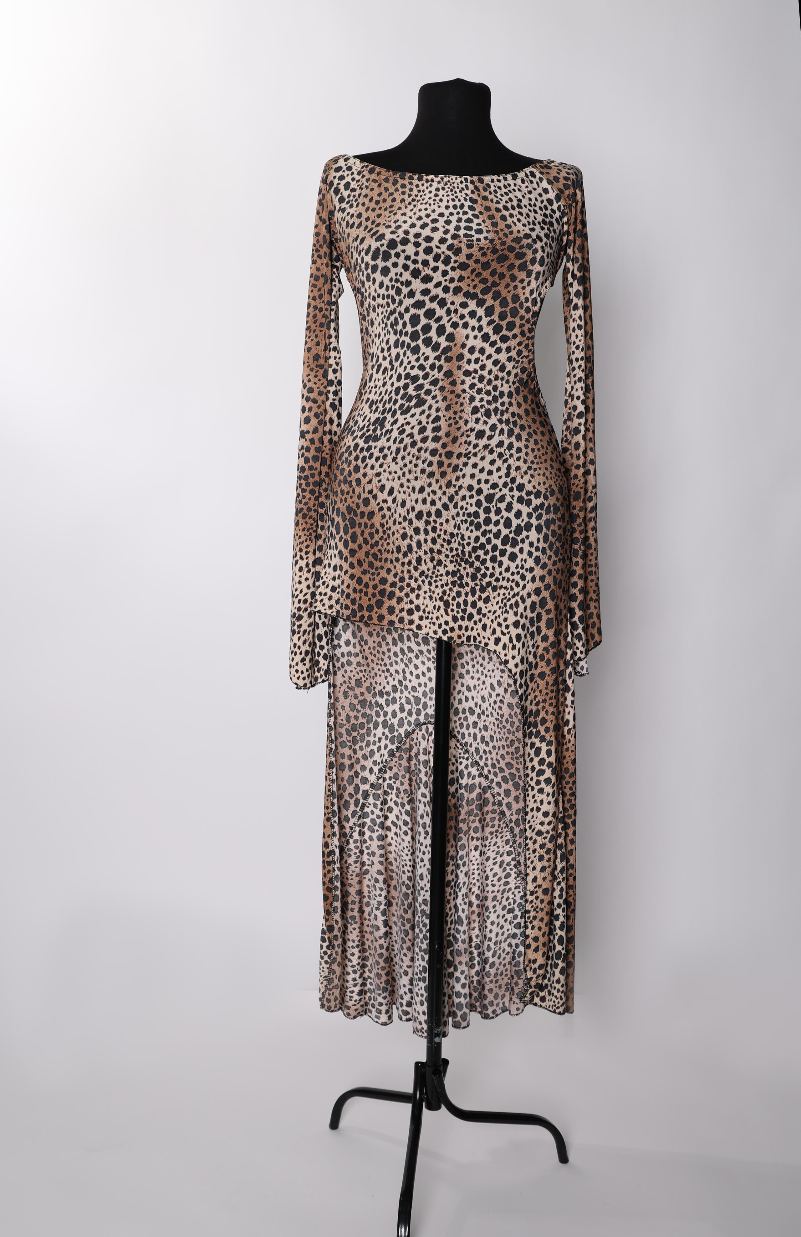 Карнавальные костюмы, вечерние и свадебные платья аренда посуточно, прокат в Жуковском. Фотограф для маркетплейсов, фотоуслуги в Жуковском Татьяна Марсуверских