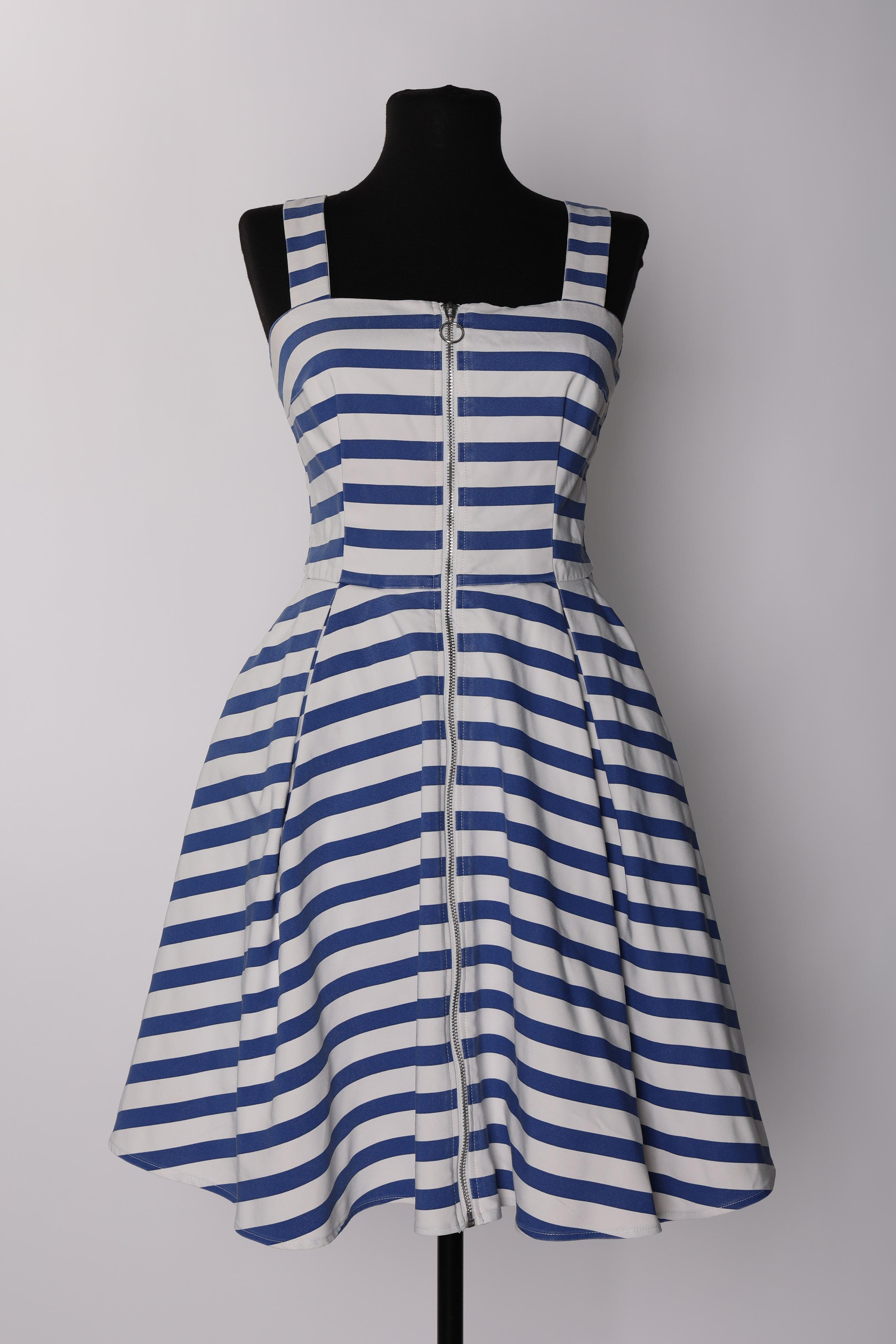 Карнавальные костюмы, вечерние и свадебные платья аренда посуточно, прокат в Жуковском. Фотограф для маркетплейсов, фотоуслуги в Жуковском Татьяна Марсуверских