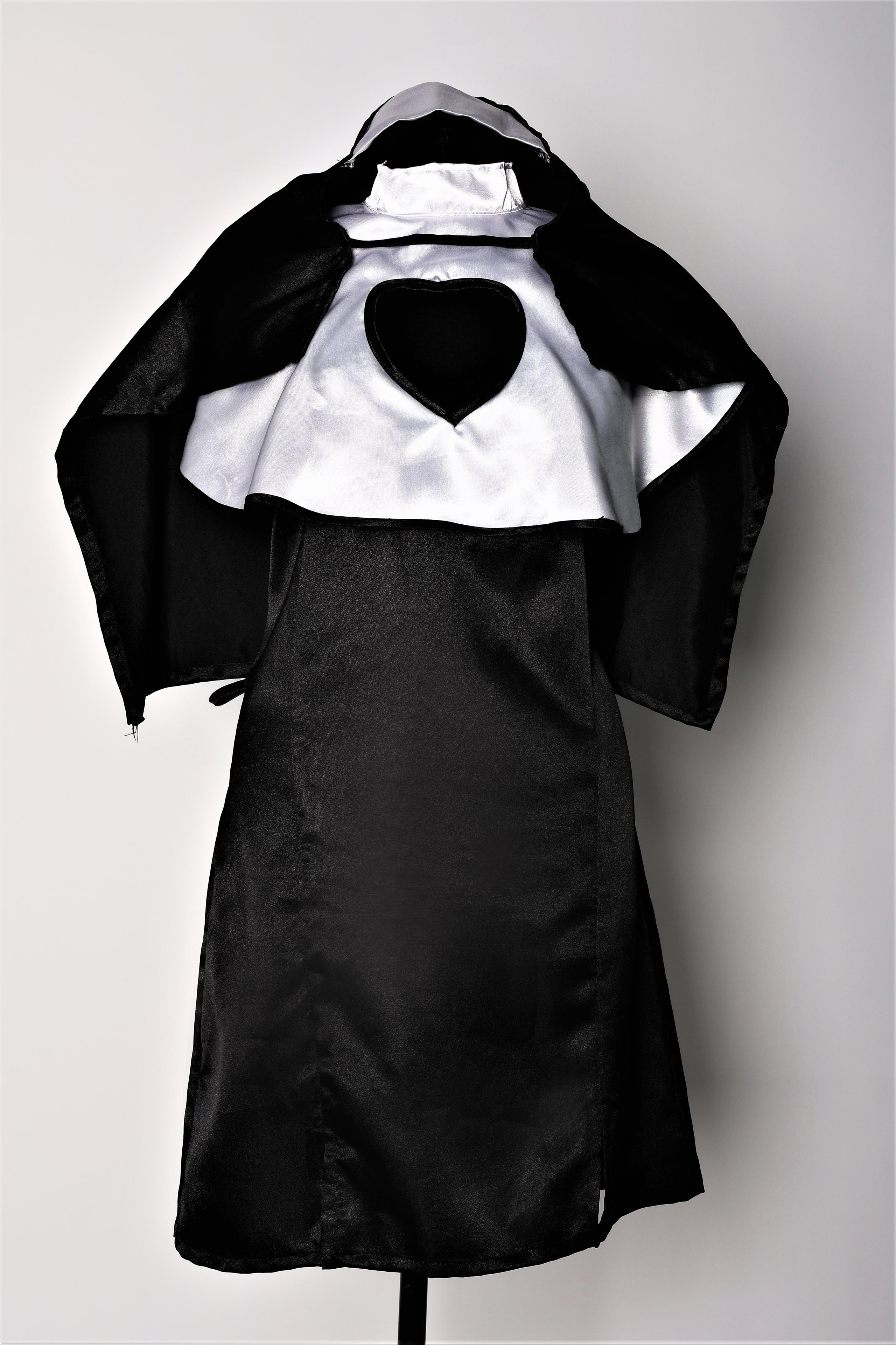 Фотограф Татьяна Марсуверских, участник и многократный призёр всероссийских и  международных конкурсов. Фотограф Жуковский, фотоуслуги в жуковском , Фотосессии, студийная съёмка, студийный портрет, студийный фотограф, детский фотограф, уличная фотопрогулка, репортажная съёмка, съёмки для маркетплейс, свадебный фотограф, свадебная фотосессия, церковная съёмка, церковный фотограф, съёмка  крещения, фотограф на крестины, съёмка венчания, фотосессия беременности , фотограф на выписку из род. дома, фотограф в школу, фотограф в детский сад, арт фотограф, предметная съёмка, предметный фотограф, фотограф на день рождения, фотограф на детский праздник, осенняя фотосессия, деловая фотосессия, портфолио, бьюти фотограф, фотограф автотранспорта, съёмка недвижимости, пейзажная съёмка, коммерческий фотограф, новогодняя фотосессия, эмоциональный портрет, фуд фотограф, фотограф анималист, уличный фотограф, домашняя фотосессия, косплей, модели, ню, пейзажный фотограф, фотосъёмка архитектуры, ретушь, обработка фотографий, фотосъёмка новорожденных Фотограф Татьяна Марсуверских  прокат карнавальных костюмов в Жуковском, крылья, аренда костюмов, вечерние платья, реквизит для съёмок, одежда, наряды для фотосессий посуточно