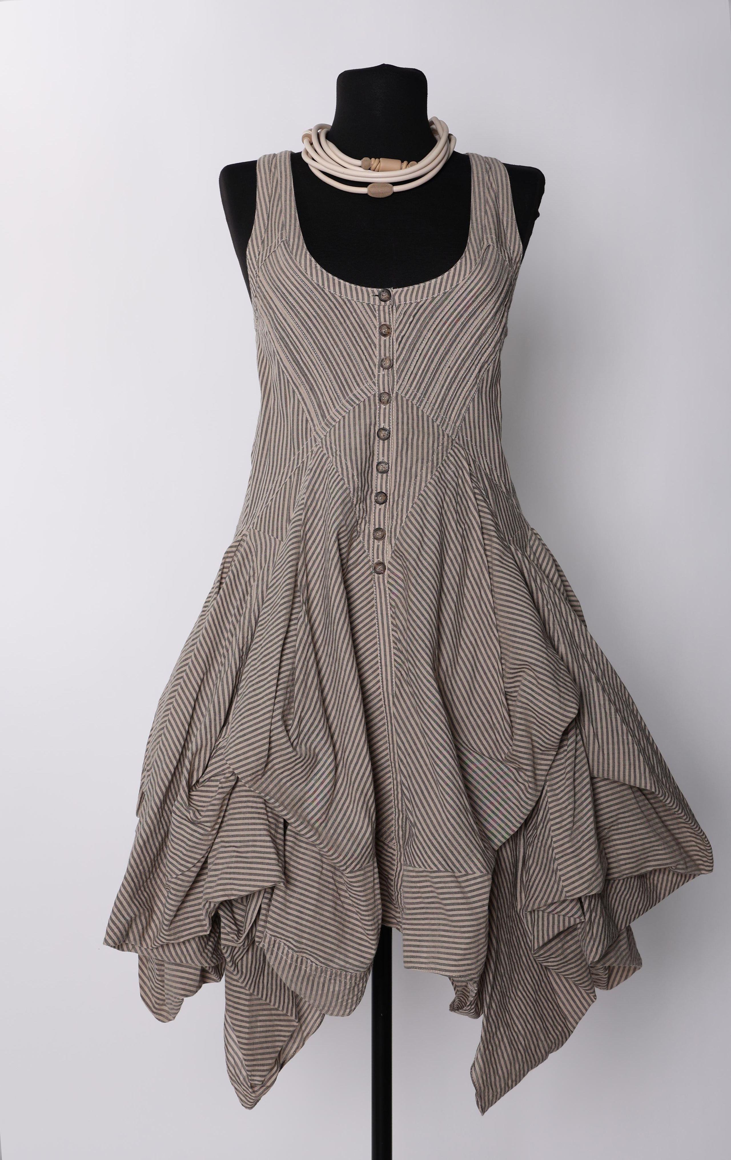 Карнавальные костюмы, вечерние и свадебные платья аренда посуточно, прокат в Жуковском. Фотограф для маркетплейсов, фотоуслуги в Жуковском Татьяна Марсуверских