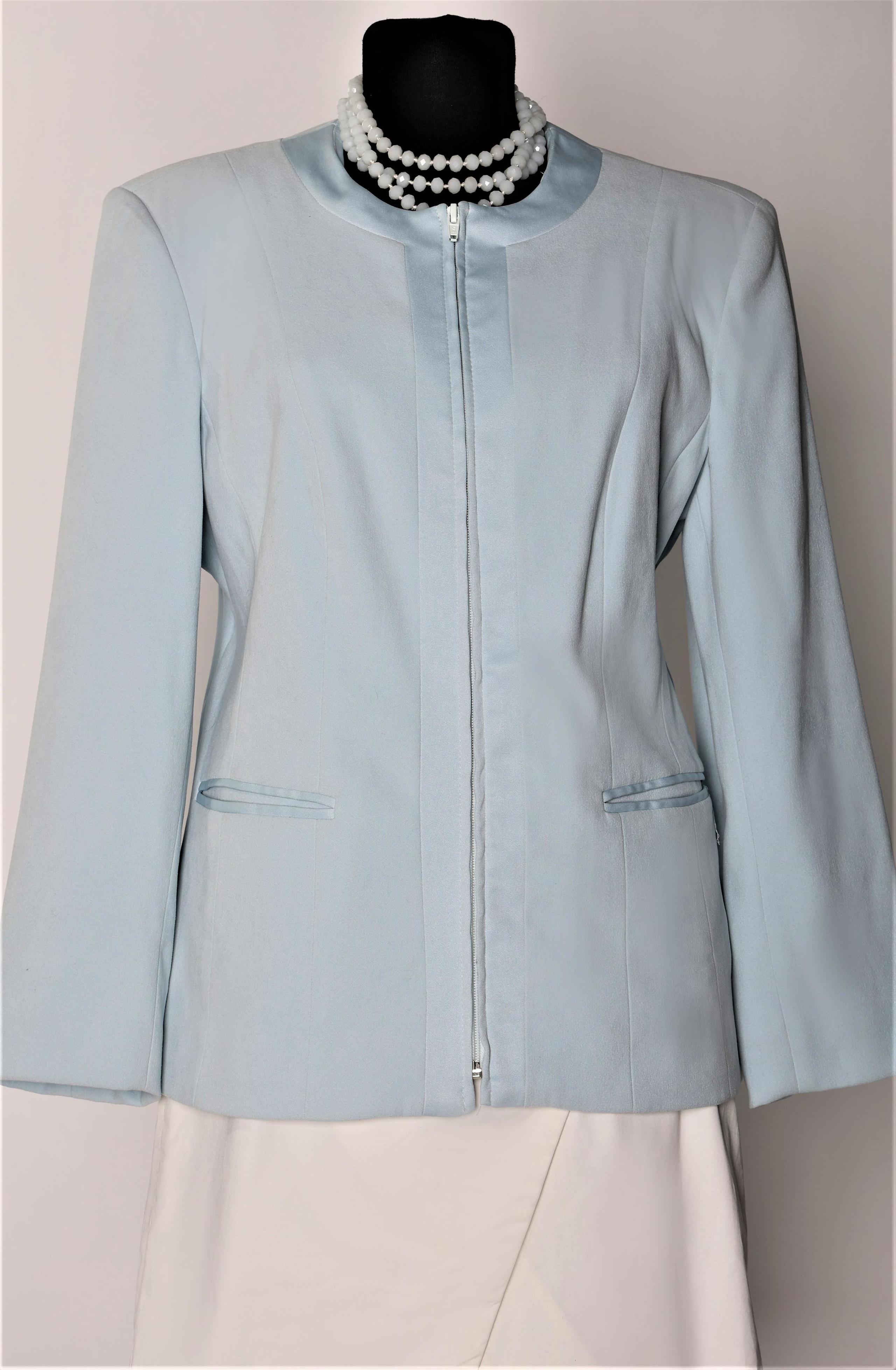 Карнавальные костюмы, вечерние и свадебные платья аренда посуточно, прокат в Жуковском. Фотограф для маркетплейсов, фотоуслуги в Жуковском Татьяна Марсуверских