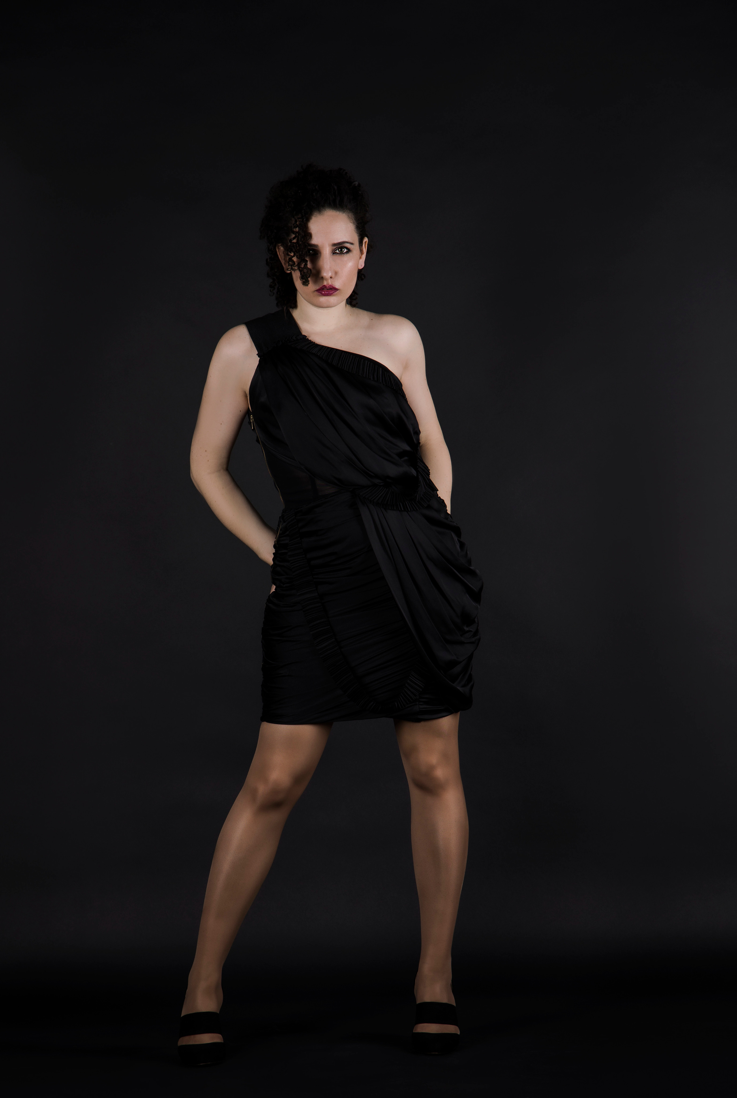 Карнавальные костюмы, вечерние и свадебные платья аренда посуточно, прокат в Жуковском. Фотограф для маркетплейсов, фотоуслуги в Жуковском Татьяна Марсуверских