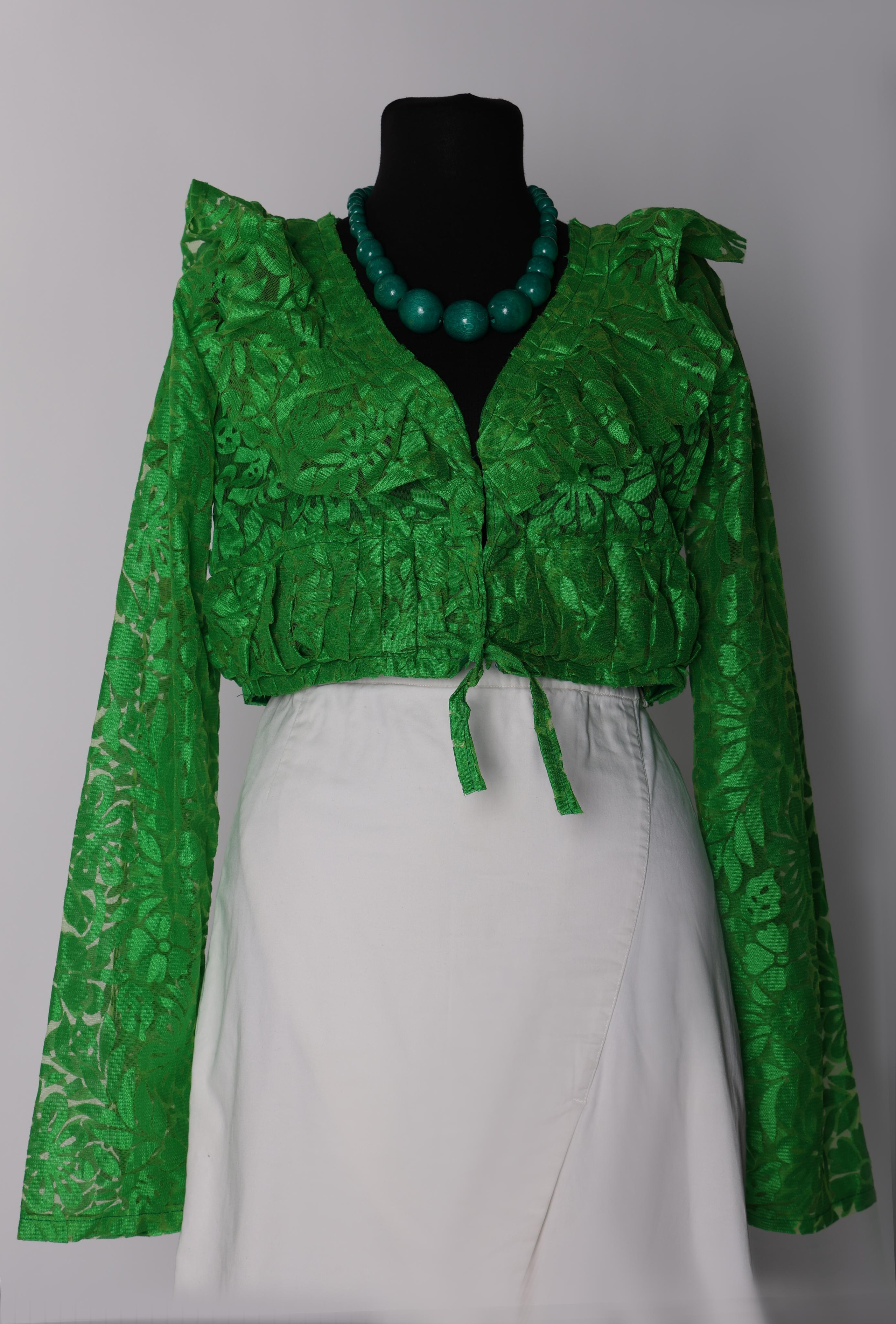 Карнавальные костюмы, вечерние и свадебные платья аренда посуточно, прокат в Жуковском. Фотограф для маркетплейсов, фотоуслуги в Жуковском Татьяна Марсуверских