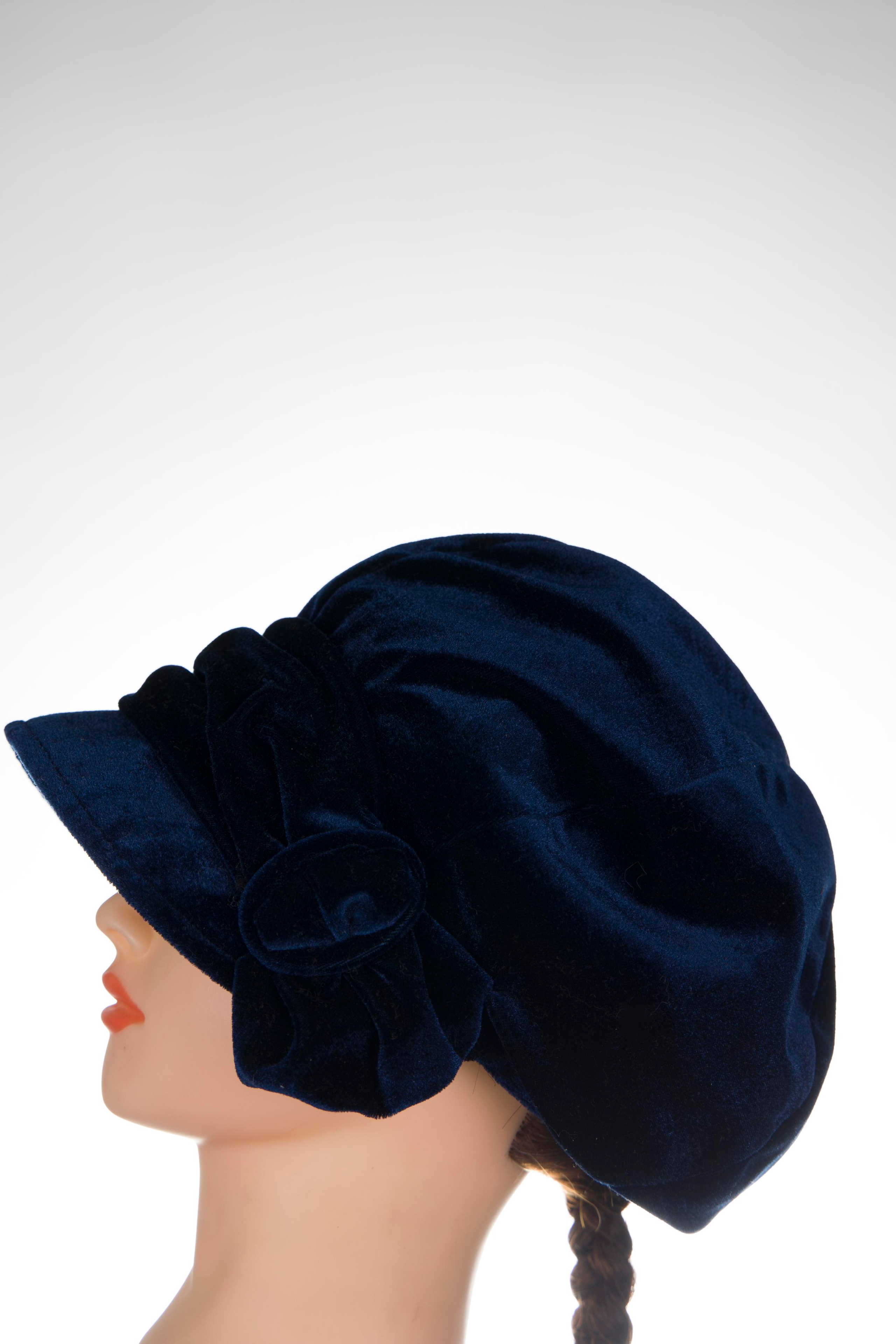 Карнавальные костюмы, вечерние и свадебные платья аренда посуточно, прокат в Жуковском. Одежда для фотосессий, аксессуары. Фотограф для маркетплейсов, фотоуслуги в Жуковском Татьяна Марсуверских