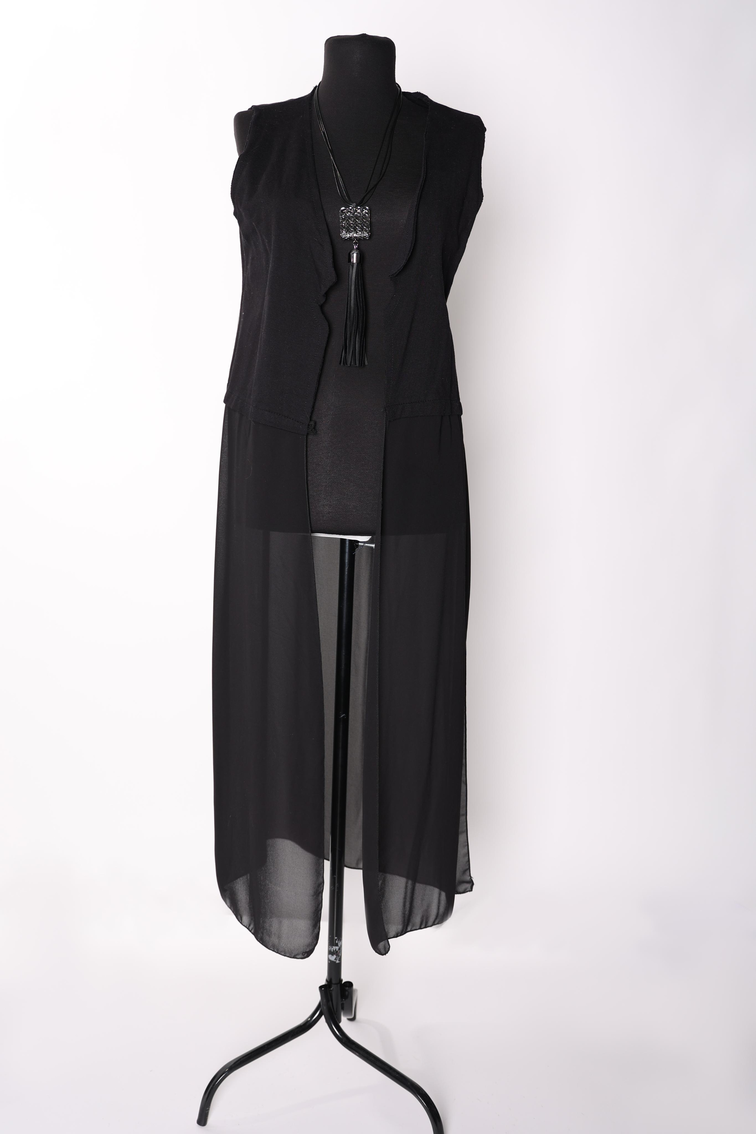 Карнавальные костюмы, вечерние и свадебные платья аренда посуточно, прокат в Жуковском. Фотограф для маркетплейсов, фотоуслуги в Жуковском Татьяна Марсуверских