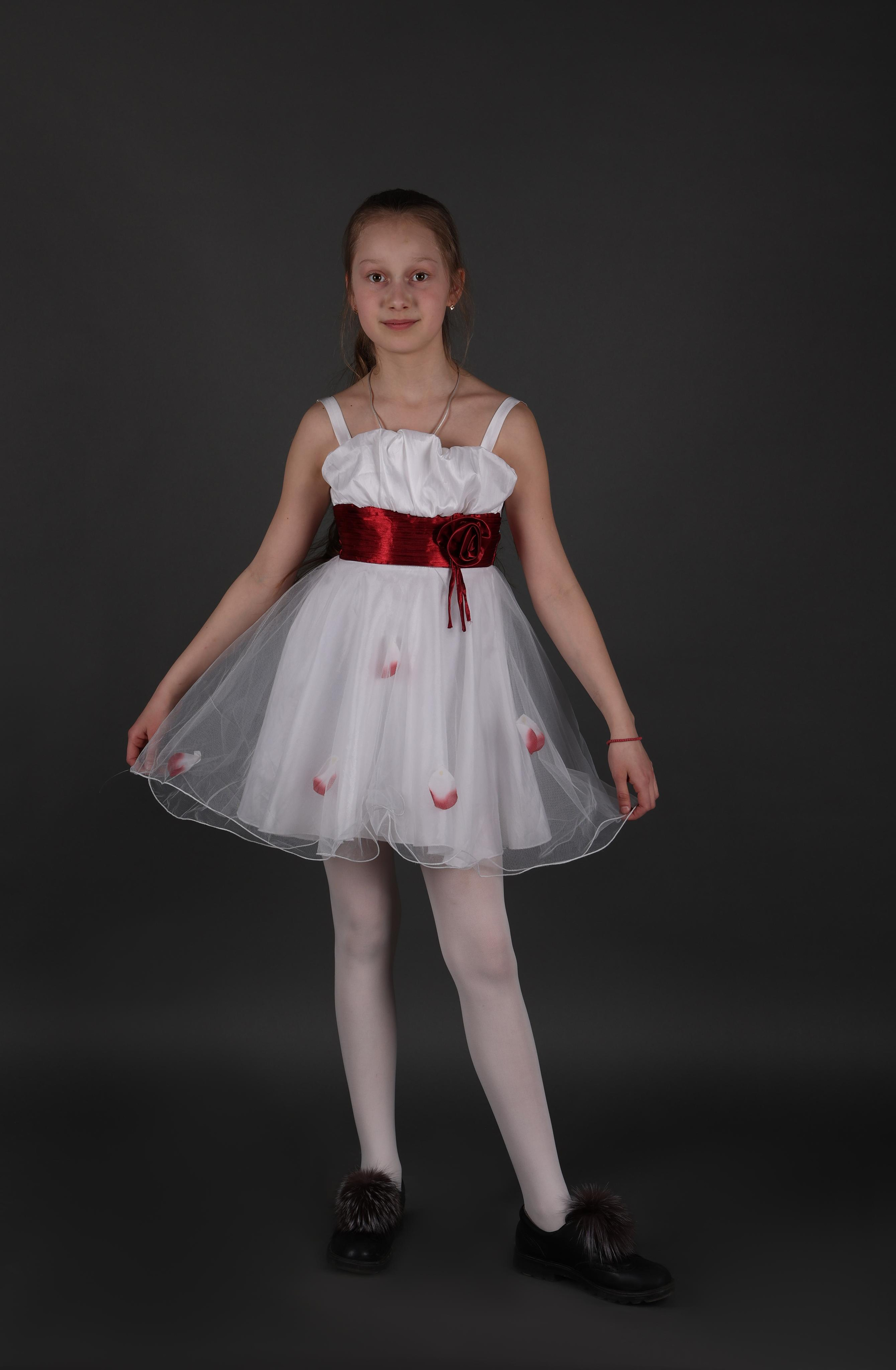 Модели для съёмок товаров на маркетплейсах. Фотограф Татьяна Марсуверских Жуковский. Фотограф для маркетплейсов, фотоуслуги в Жуковском Татьяна Марсуверских