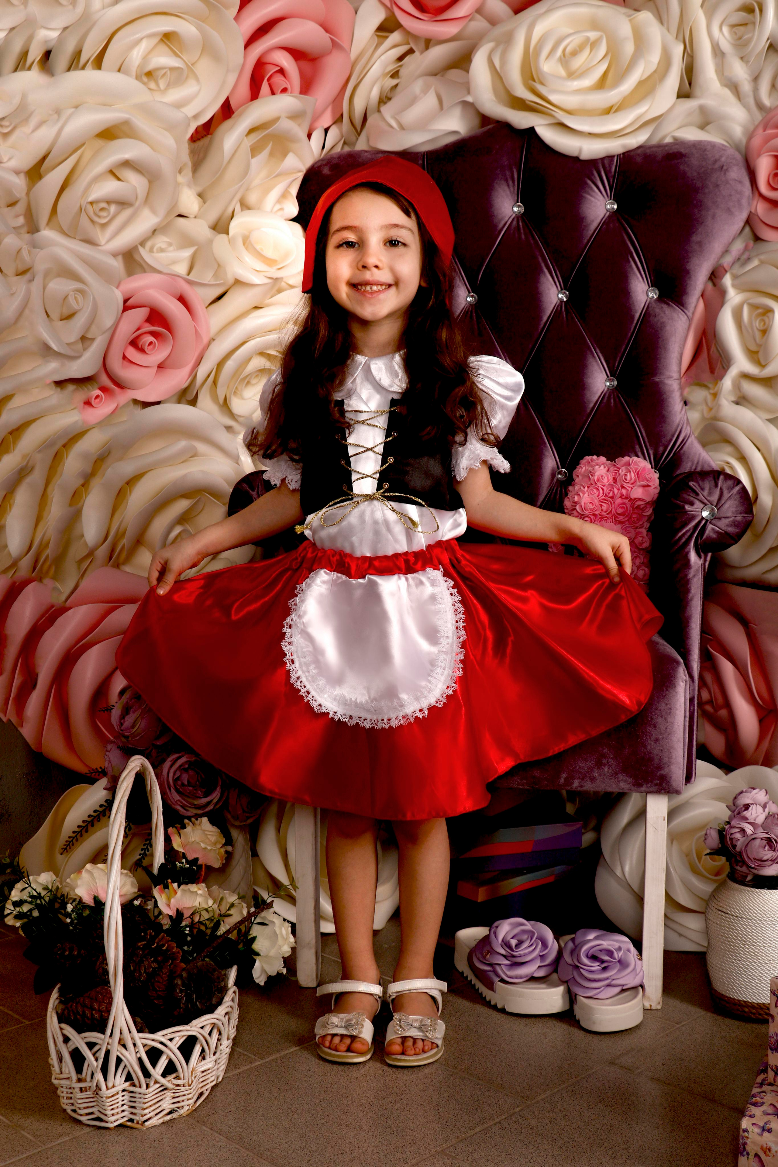 Фотограф Татьяна Марсуверских, участник и многократный призёр всероссийских и  международных конкурсов. Фотограф Жуковский, фотоуслуги в жуковском , Фотосессии, студийная съёмка, студийный портрет, студийный фотограф, детский фотограф, уличная фотопрогулка, репортажная съёмка, съёмки для маркетплейс, свадебный фотограф, свадебная фотосессия, церковная съёмка, церковный фотограф, съёмка  крещения, фотограф на крестины, съёмка венчания, фотосессия беременности , фотограф на выписку из род. дома, фотограф в школу, фотограф в детский сад, арт фотограф, предметная съёмка, предметный фотограф, фотограф на день рождения, фотограф на детский праздник, осенняя фотосессия, деловая фотосессия, портфолио, бьюти фотограф, фотограф автотранспорта, съёмка недвижимости, пейзажная съёмка, коммерческий фотограф, новогодняя фотосессия, эмоциональный портрет, фуд фотограф, фотограф анималист, уличный фотограф, домашняя фотосессия, косплей, модели, ню, пейзажный фотограф, фотосъёмка архитектуры, ретушь, обработка фотографий, фотосъёмка новорожденных Фотограф Татьяна Марсуверских  прокат карнавальных костюмов в Жуковском, крылья, аренда костюмов, вечерние платья, реквизит для съёмок, одежда, наряды для фотосессий посуточно