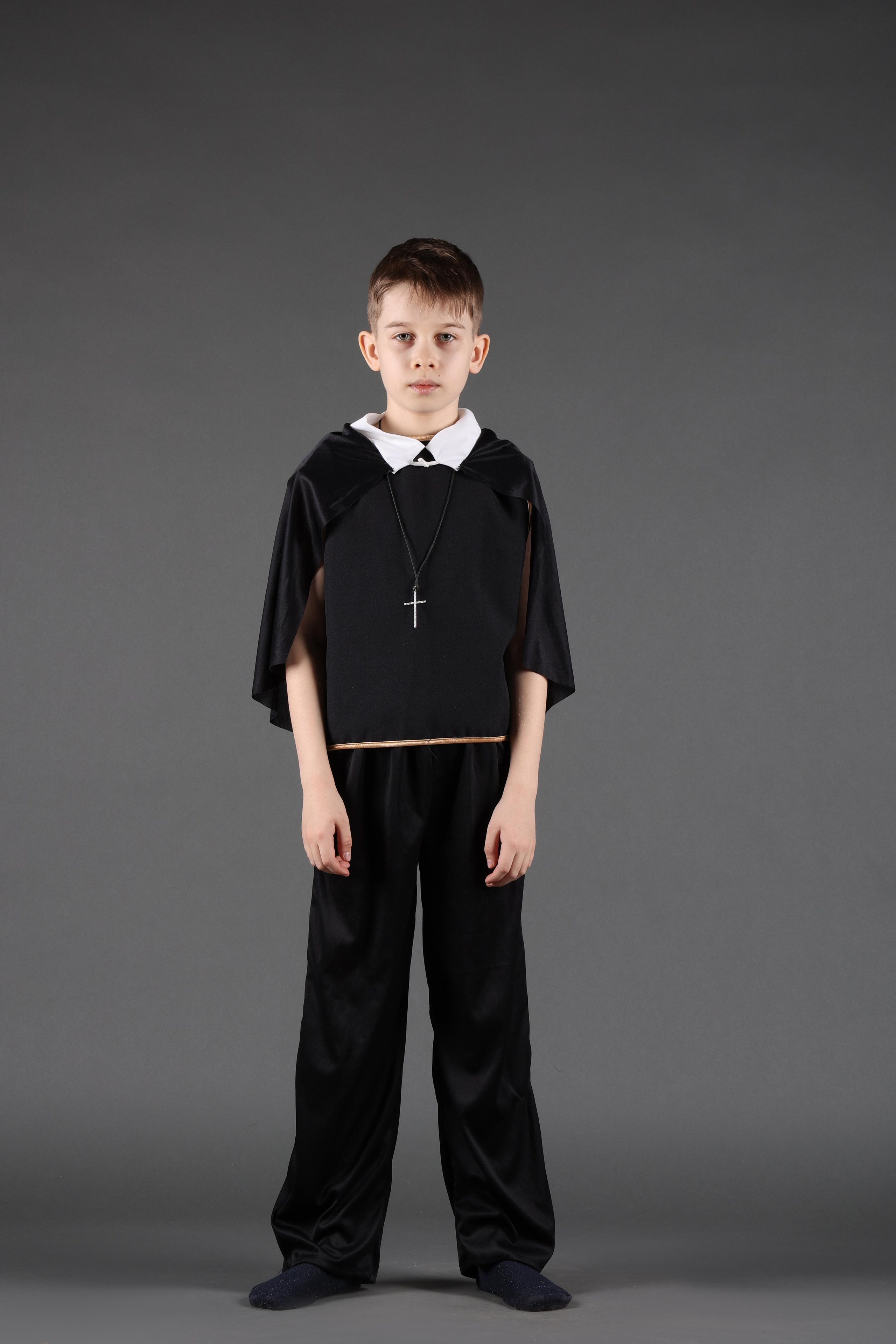 Карнавальные костюмы, вечерние и свадебные платья аренда посуточно, прокат в Жуковском. Одежда для фотосессий, аксессуары. Фотограф для маркетплейсов, фотоуслуги в Жуковском Татьяна Марсуверских